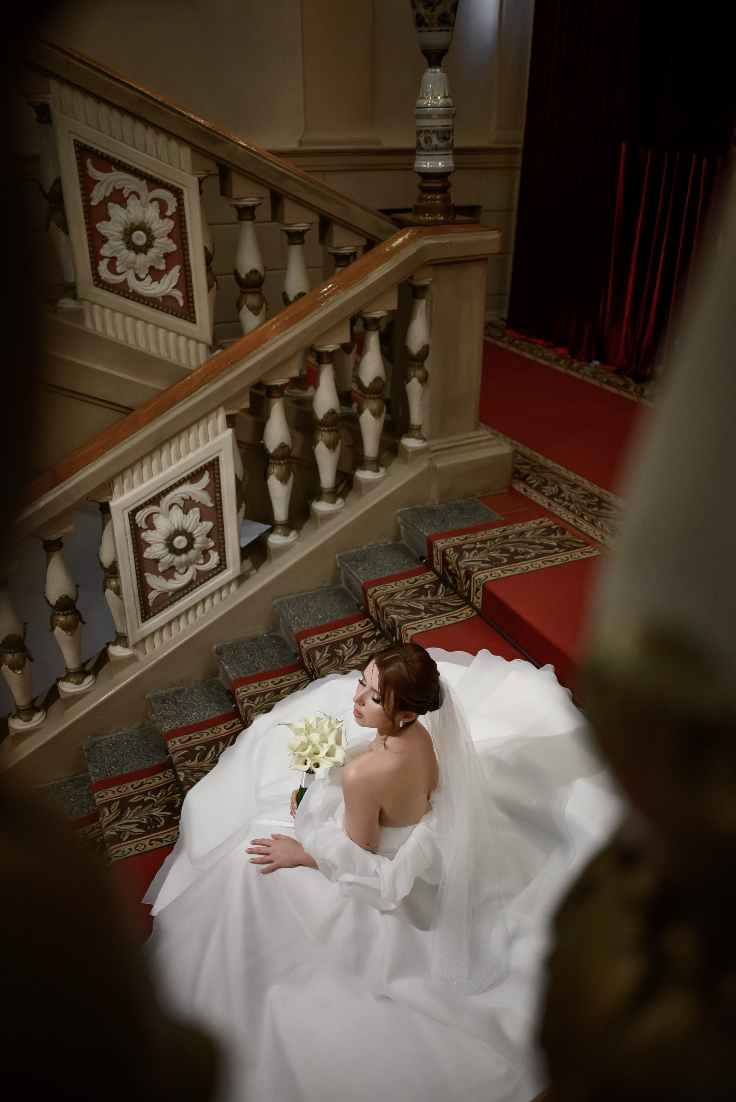 Прогулка в театре и по центру города. Юлия Басня семейный и свадебный фотограф в Донецке