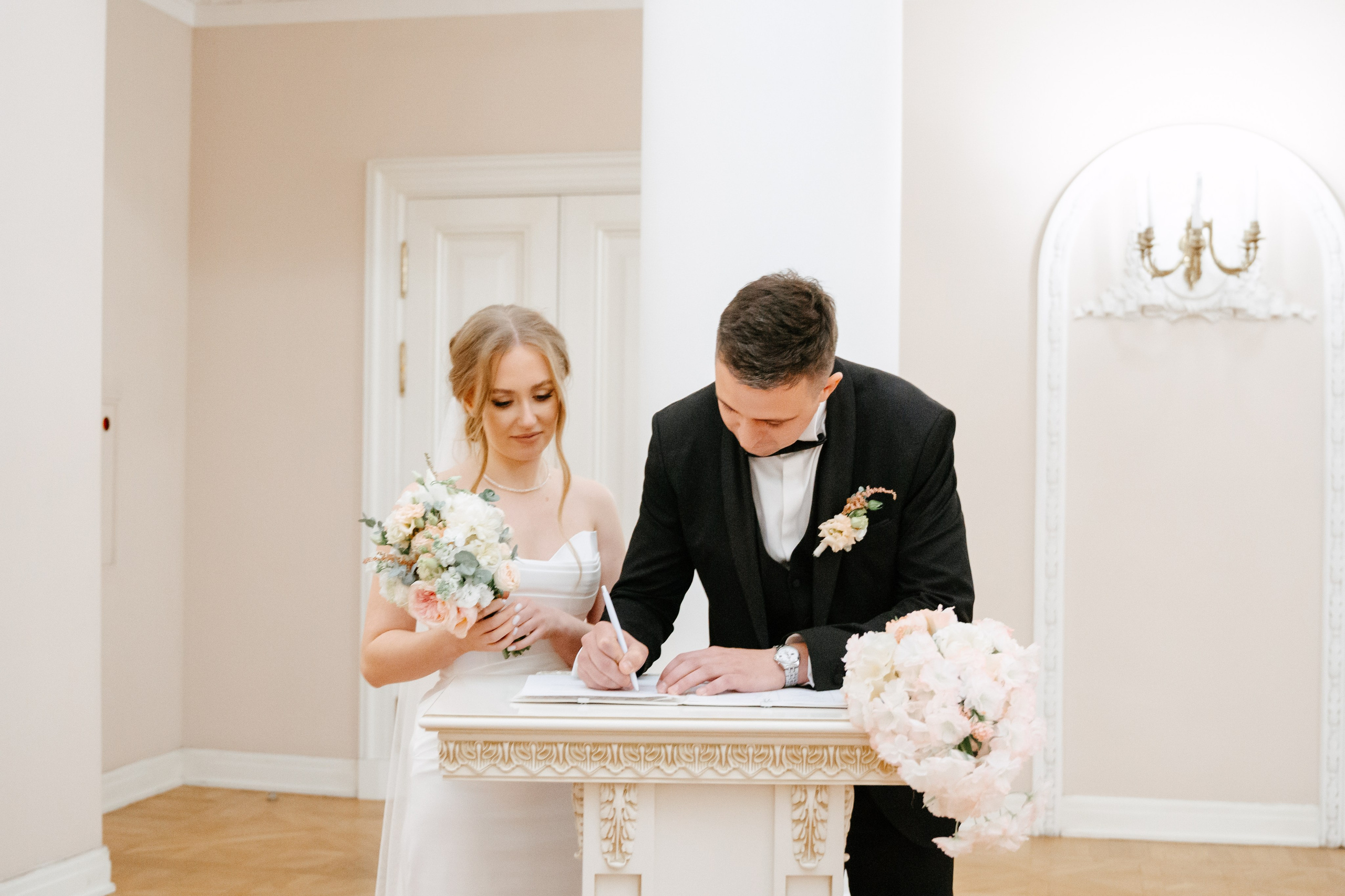 Свадебная фотосессия в Пушкине. Семейный и свадебный фотограф в Санкт-Петербурге и Москве