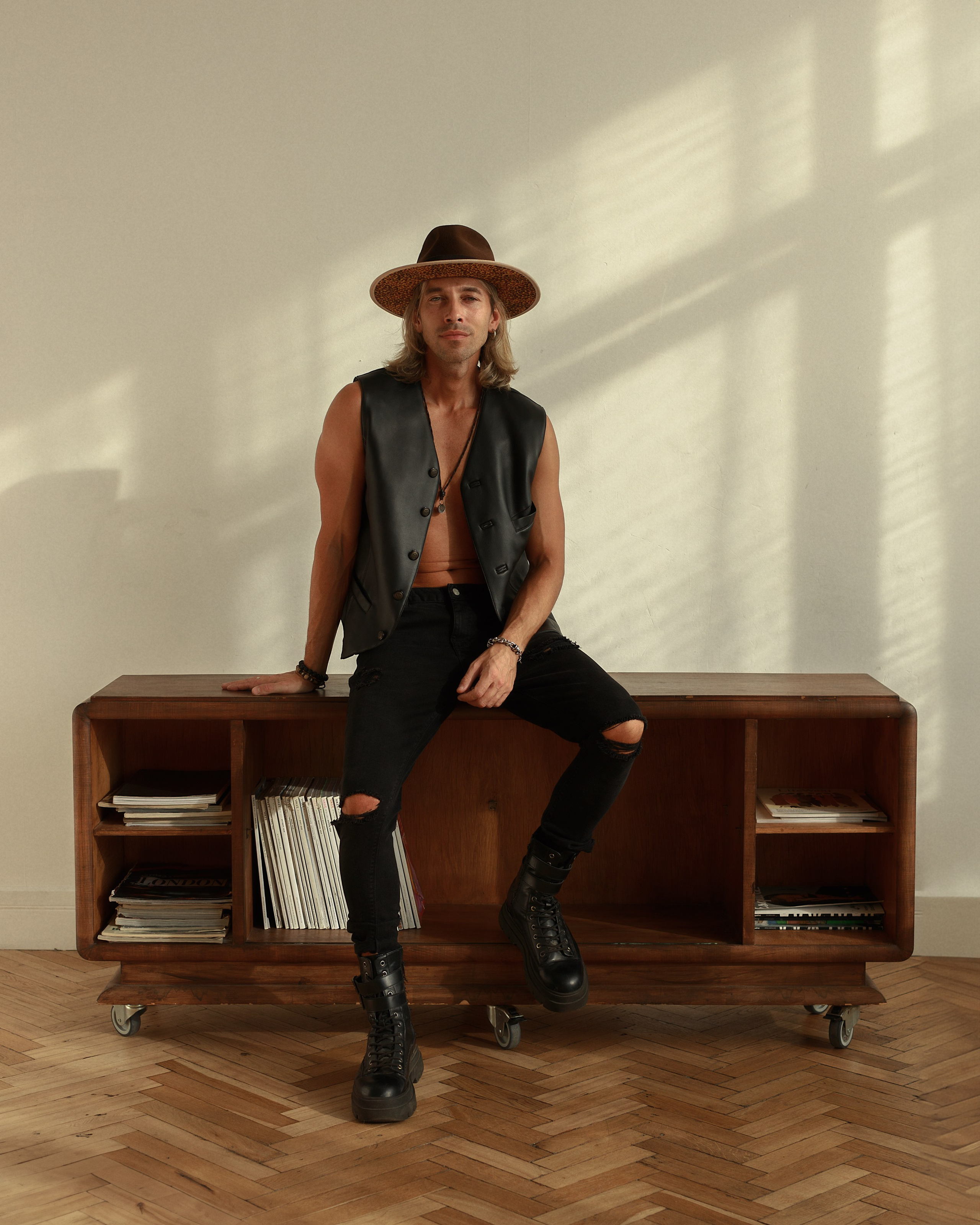 Тесты для Ивана. Игорь Березин — фотограф в Москве. Мужские портреты и коммерческая съёмка