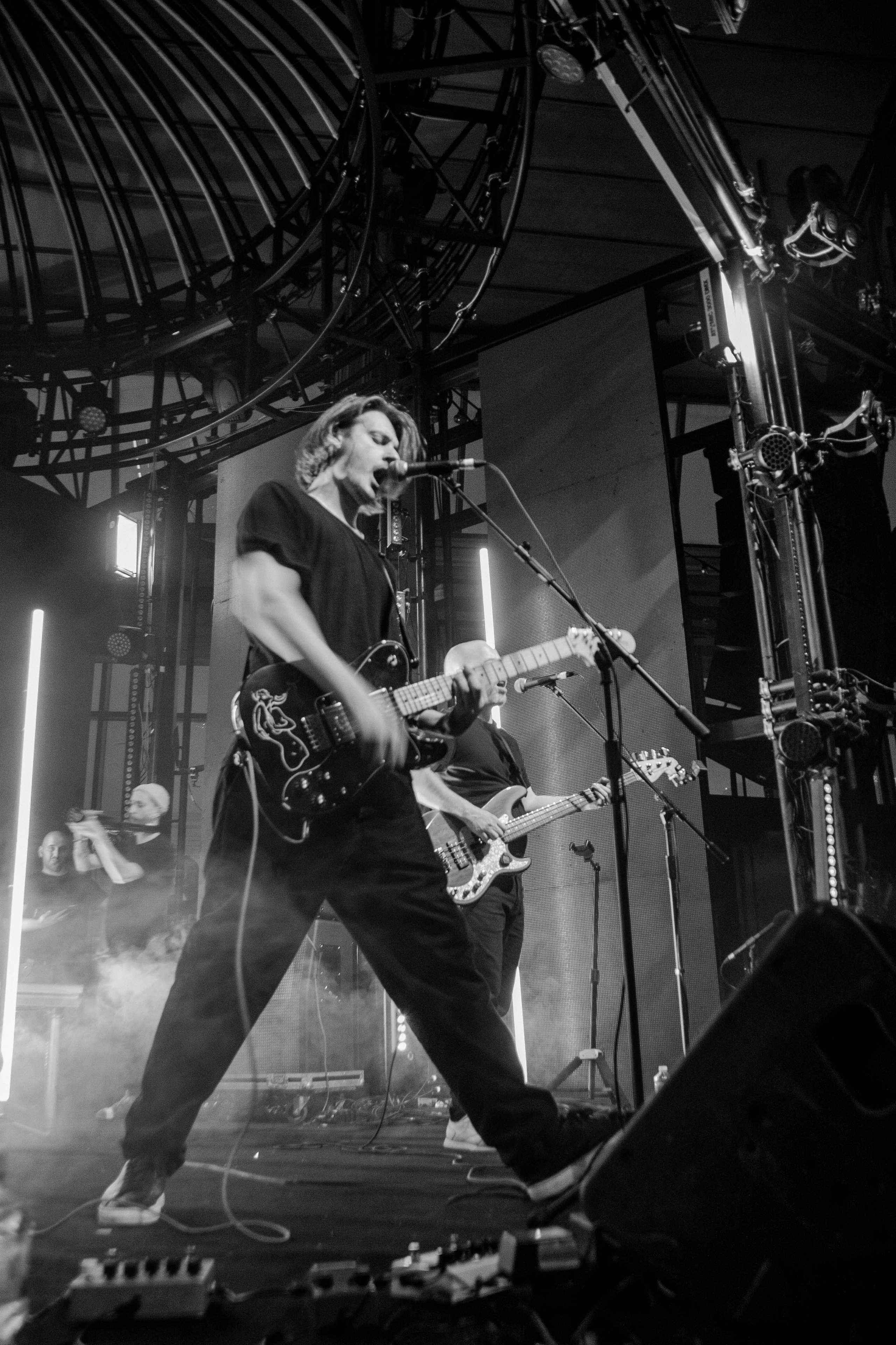 Biting Elbows. Фотограф для музыкантов, фотограф на концерт, концертный фотограф, съемка концерта, бэкстейдж фотограф