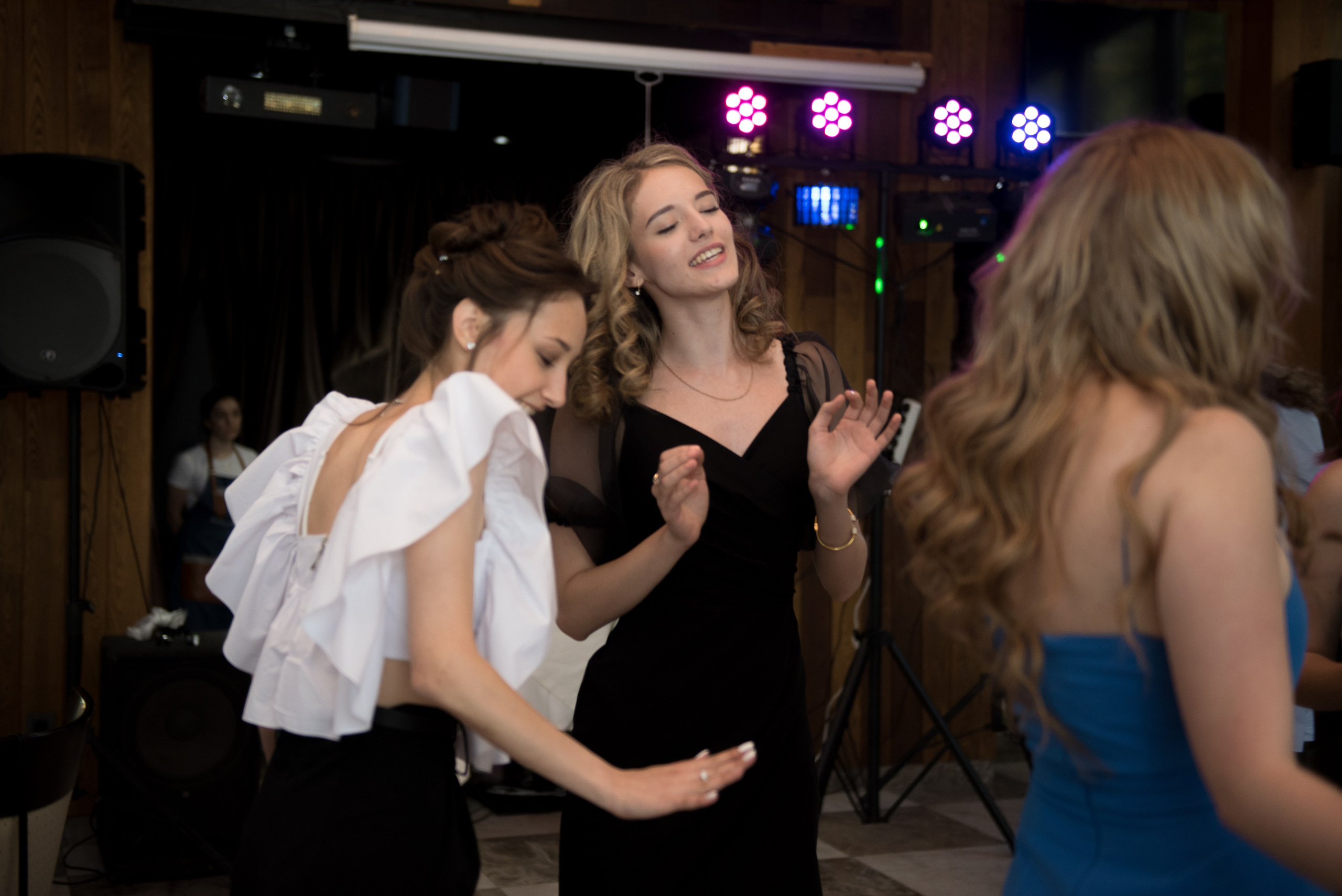 Выпускной — 11 класс. Фотограф Семён Пишта