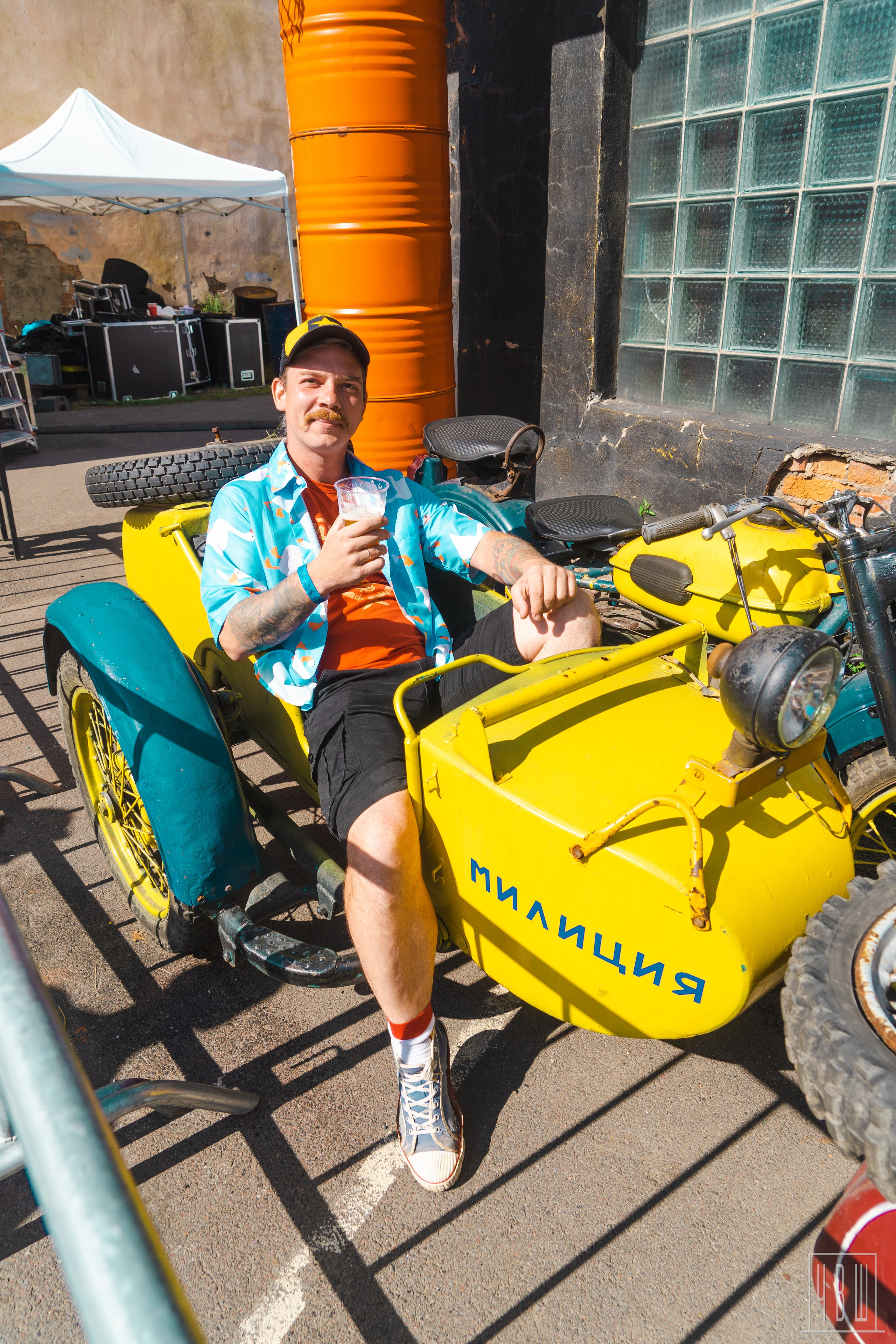 Живой! 2025, День Второй. Человек в Шляпе