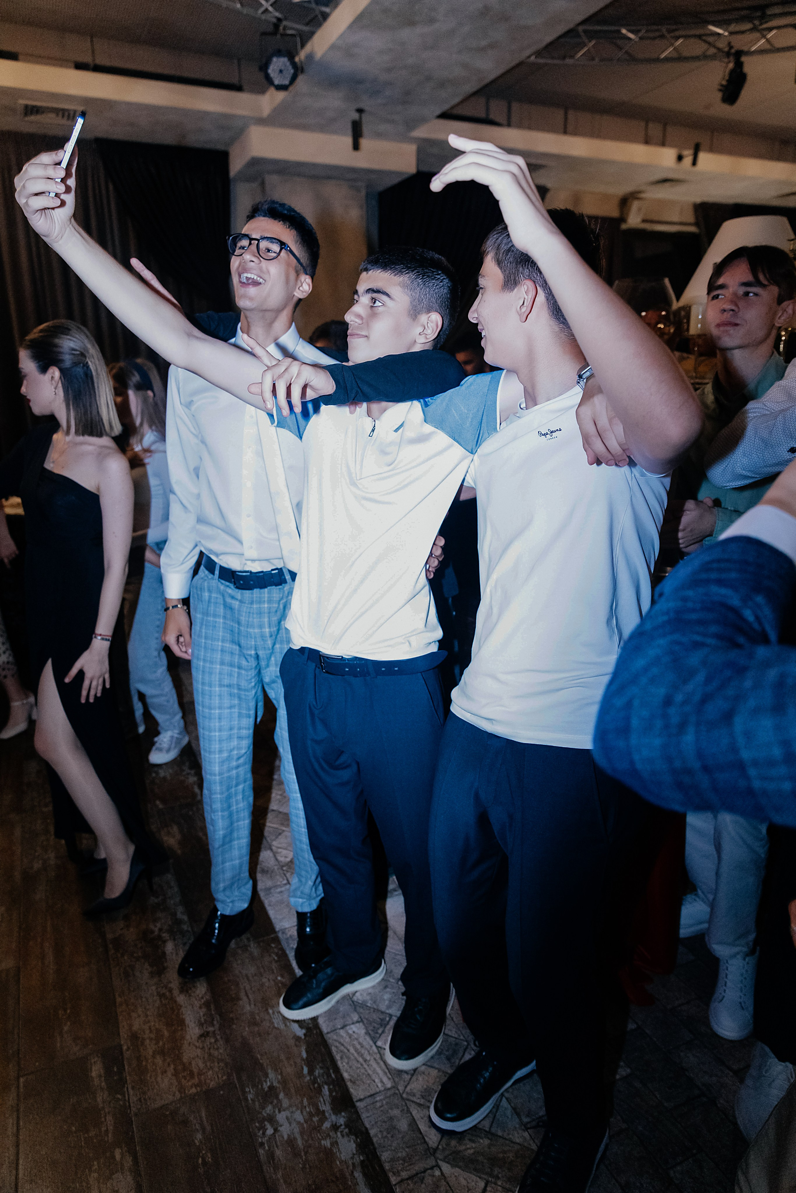 11 класс Гимназия 69. Фотограф и Видеограф в Краснодаре Юлия Солодченко