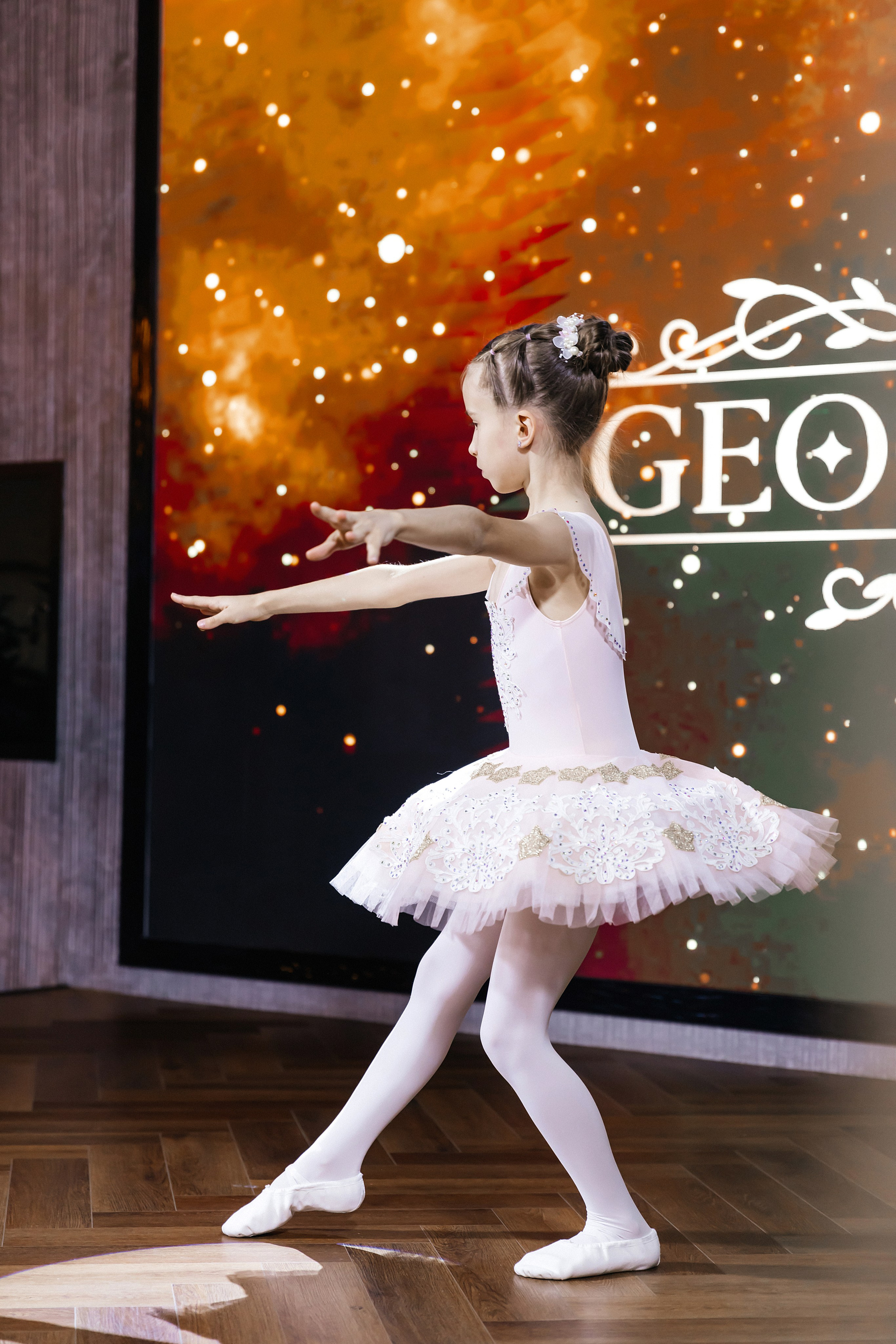 Творческий вечер «Юные таланты» в ресторане Геогранди. Фотограф и Видеограф в Краснодаре Юлия Солодченко