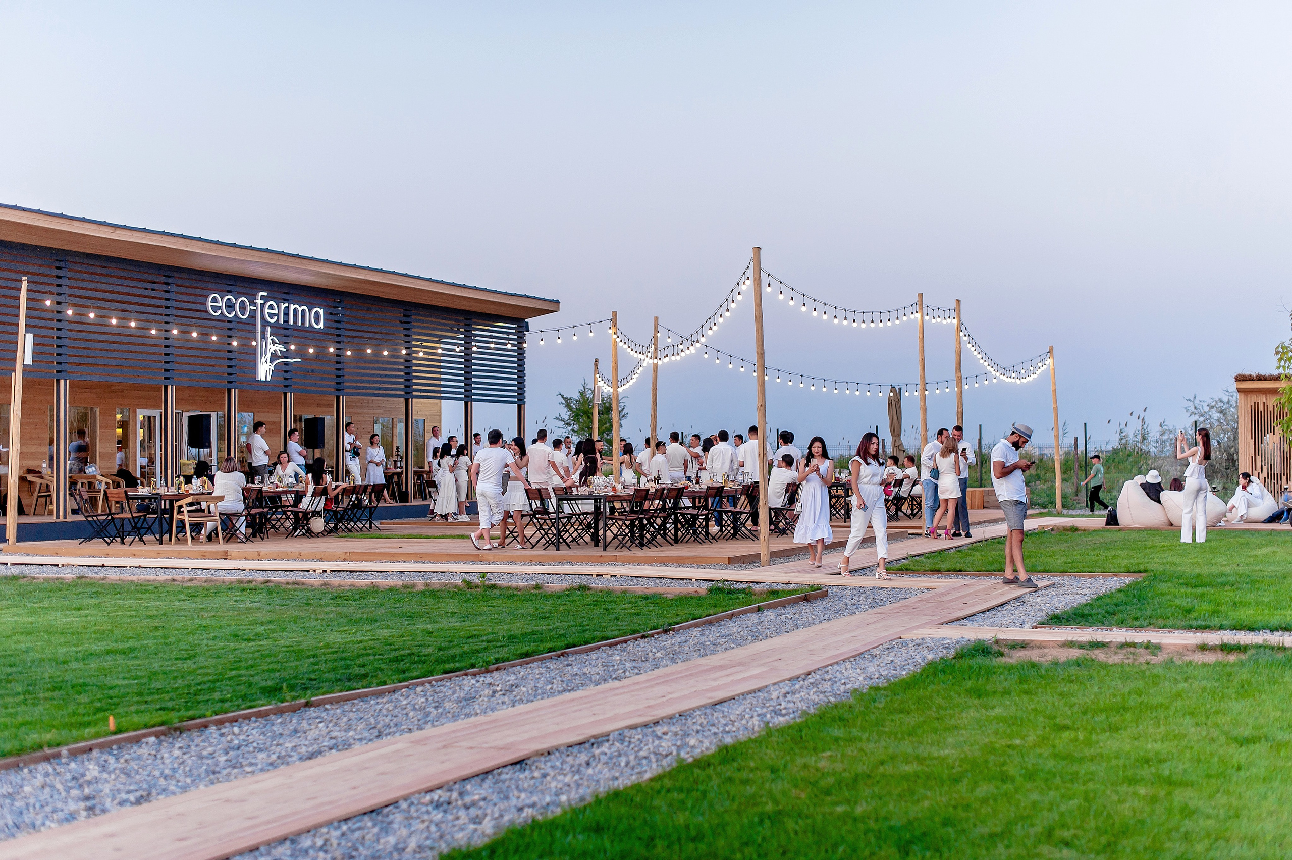 Вечеринки. Праздники. Елена Северина фотограф, Алматы: репортаж (спорт, концерты, конференции), предметная и фуд-съёмка, портреты, каталоги, фэшн, ретушь