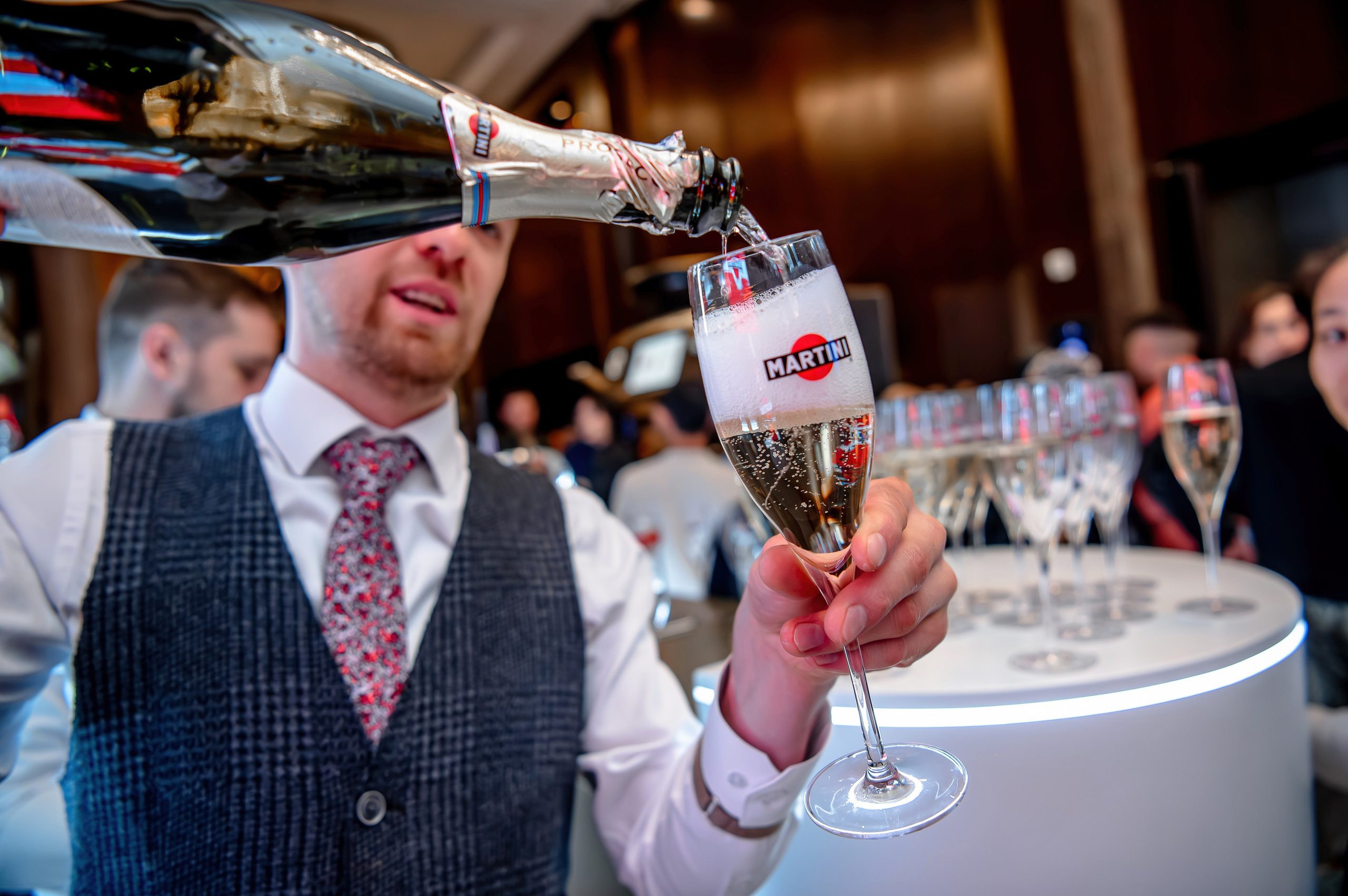 Brand Events. Елена Северина фотограф, Алматы: репортаж (спорт, концерты, конференции), предметная и фуд-съёмка, портреты, каталоги, фэшн, ретушь