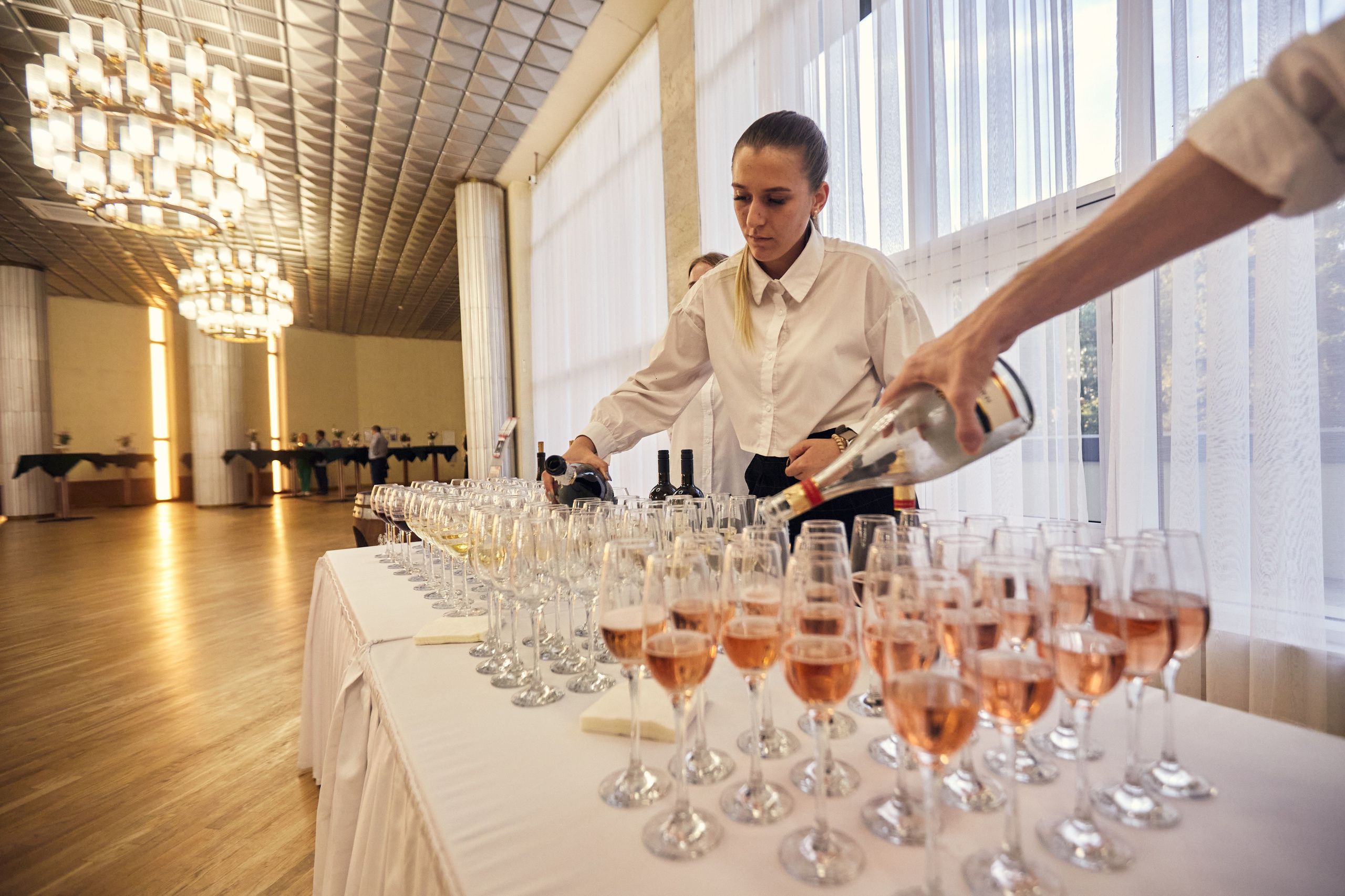 Открытие 105-го театрального сезона. Театр драмы им. М. Горького. Фотограф Юлия Маринина