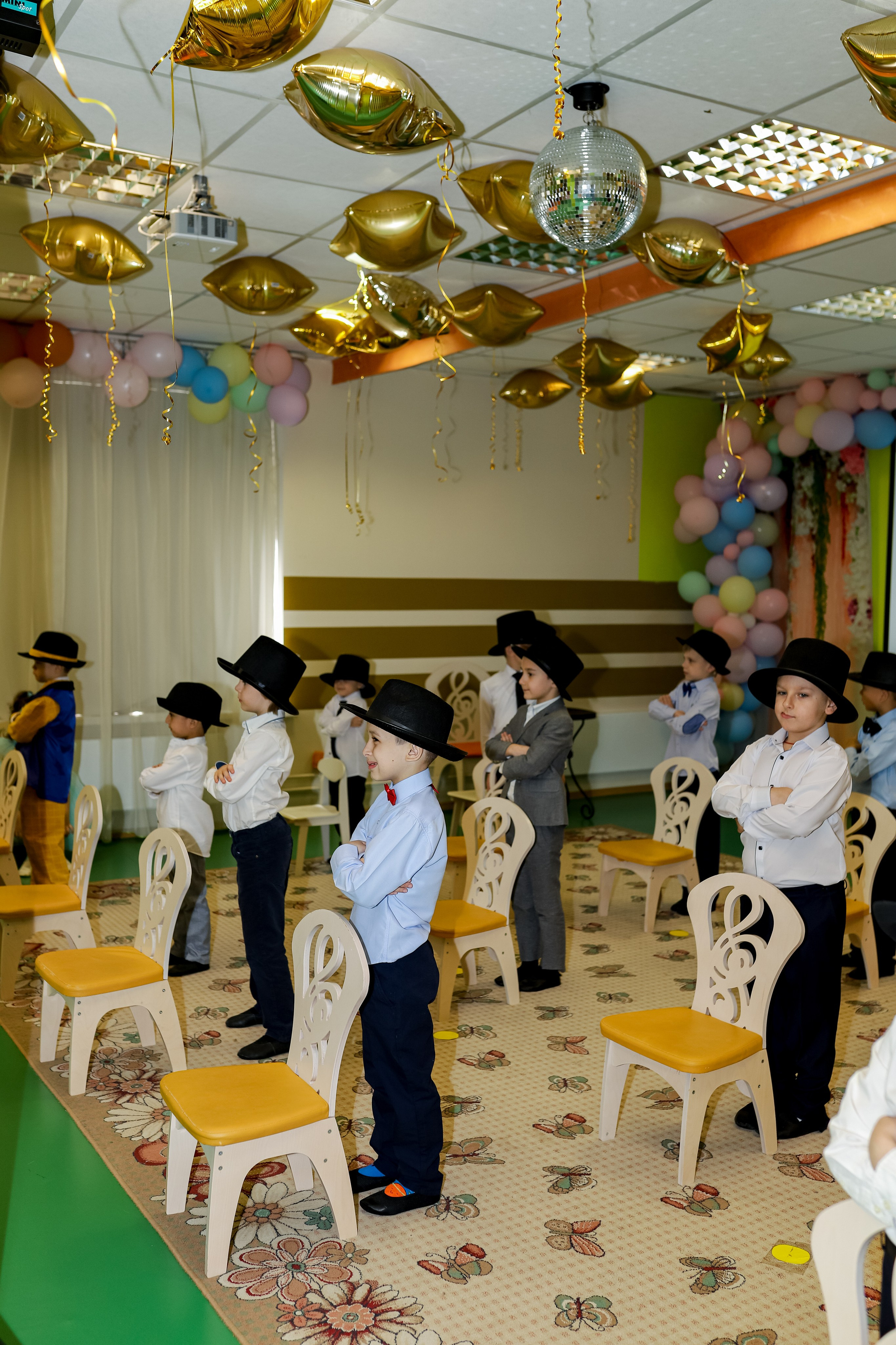 Съёмки праздников и выпускных в детских садиках и школах. Семейный и детский фотограф Эльвира Билибина