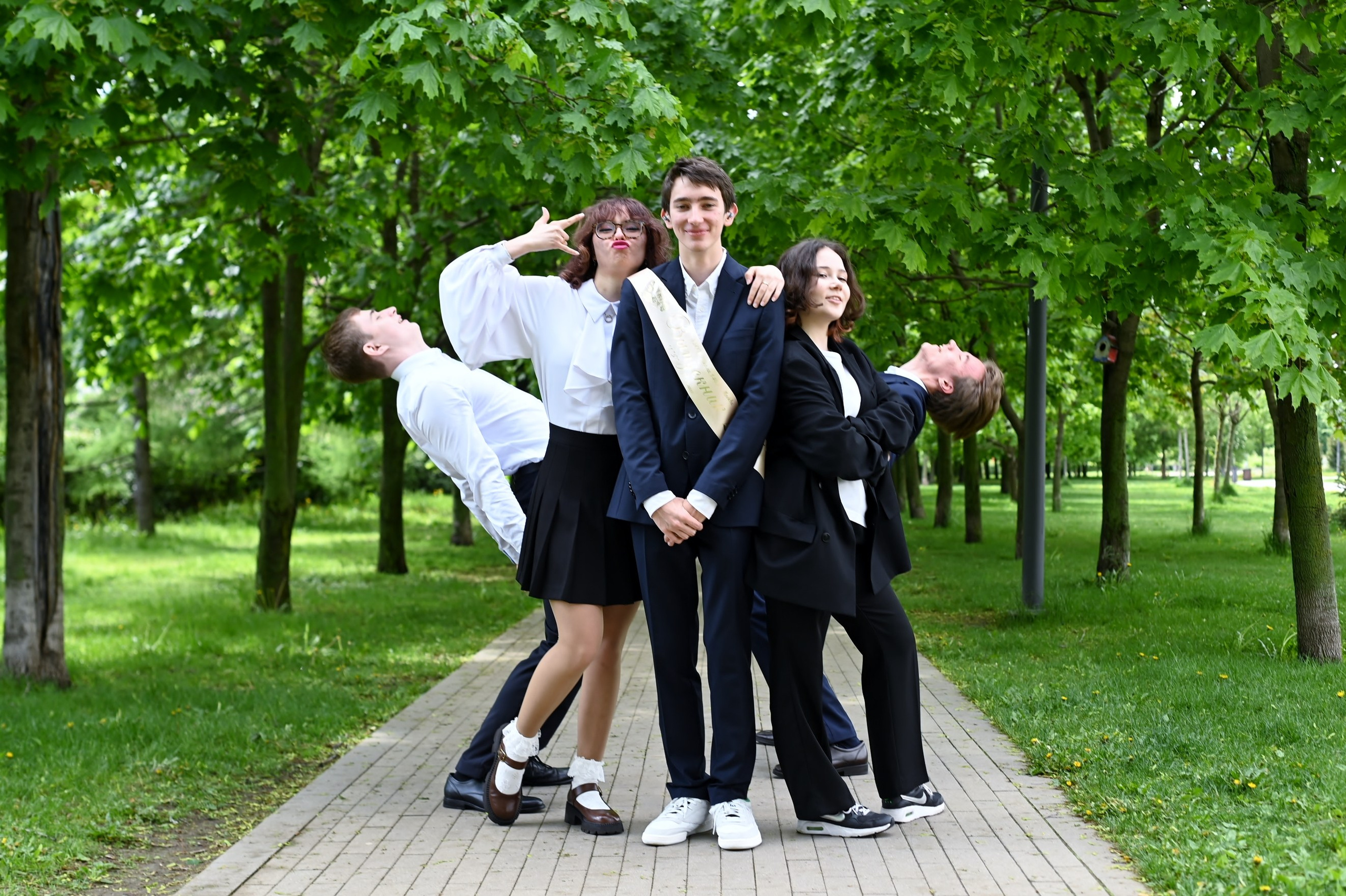 Последний Звонок в школе 1409 на Ходынке. Свадебный и семейный фотограф в Москве Ирина Гончарова