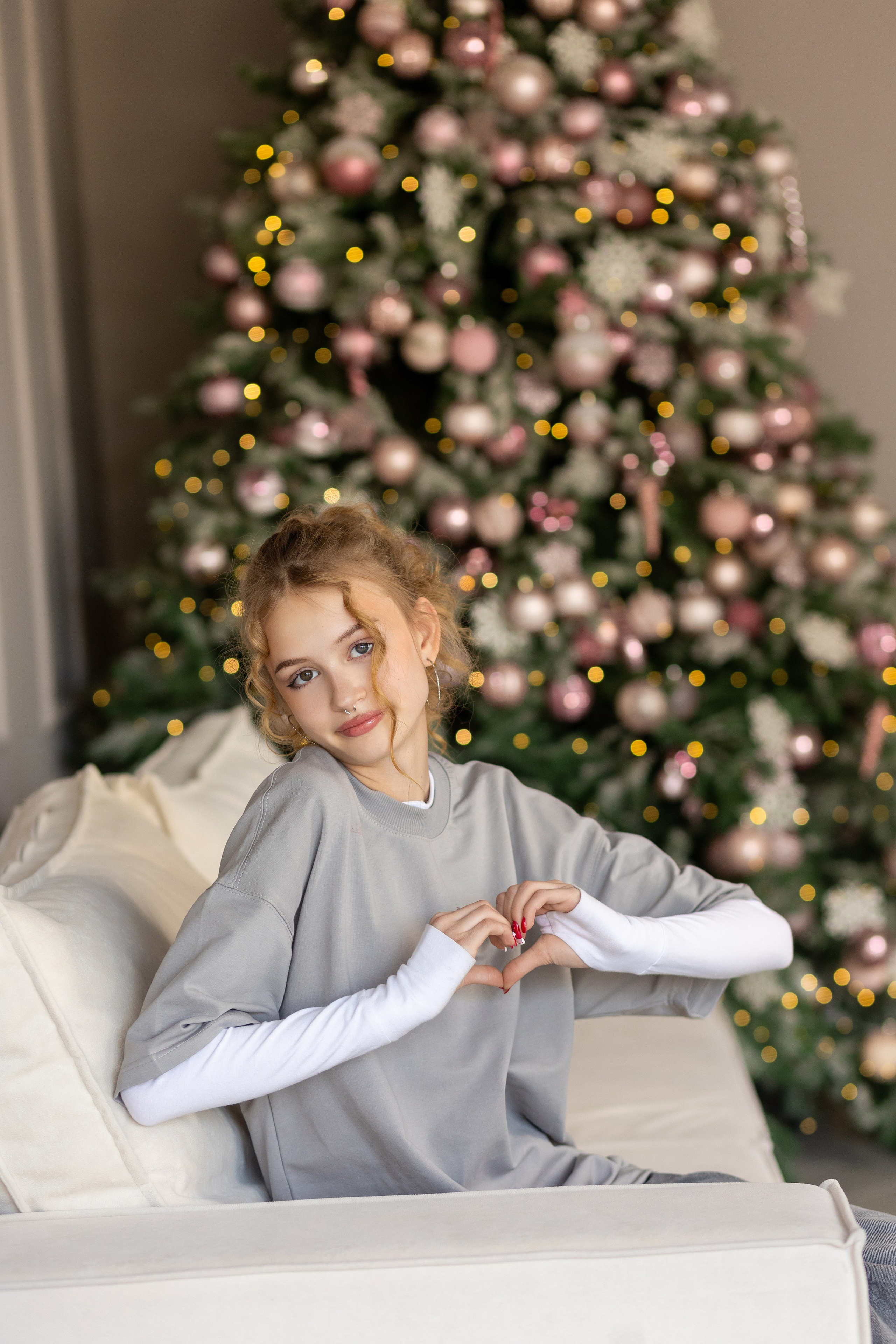 Новогодняя съёмка в студии. Фотограф Григорьева Ольга. Портретная, семейная съёмка, Love Stori, видеосъёмка в городе Чита. Выпускные альбомы, фотокниги