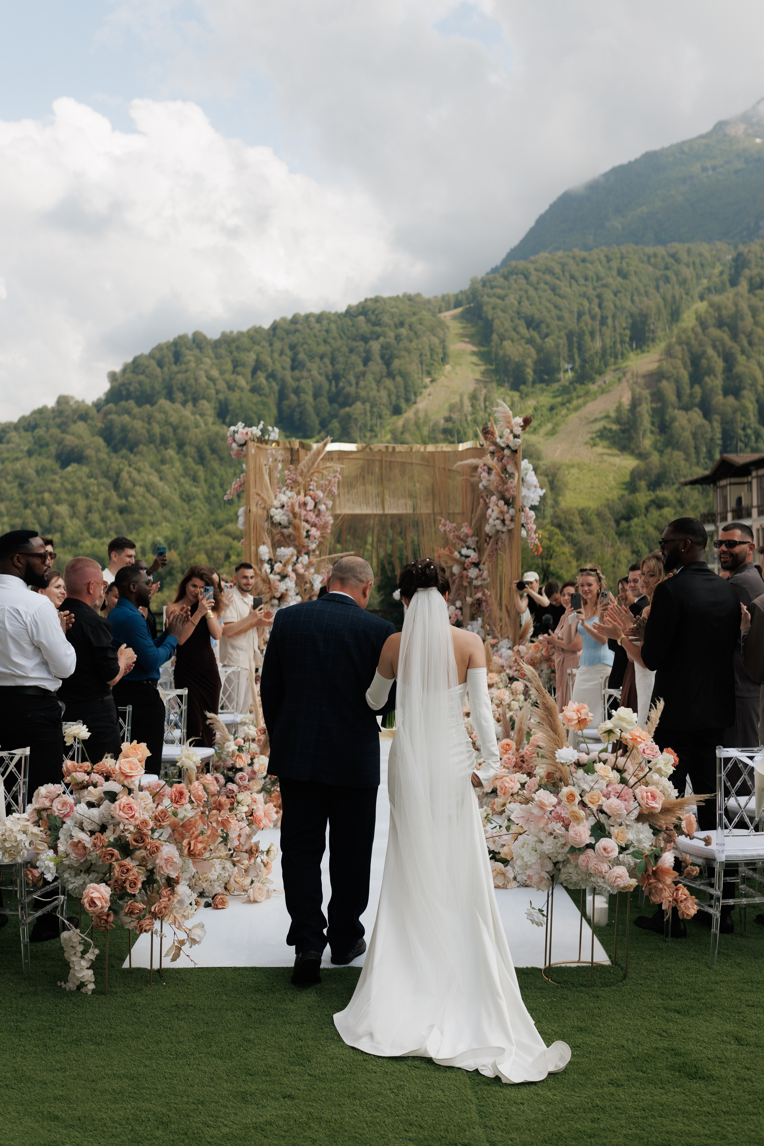 Зажигательная свадьба июня. Свадебный фотограф Катерина Евст