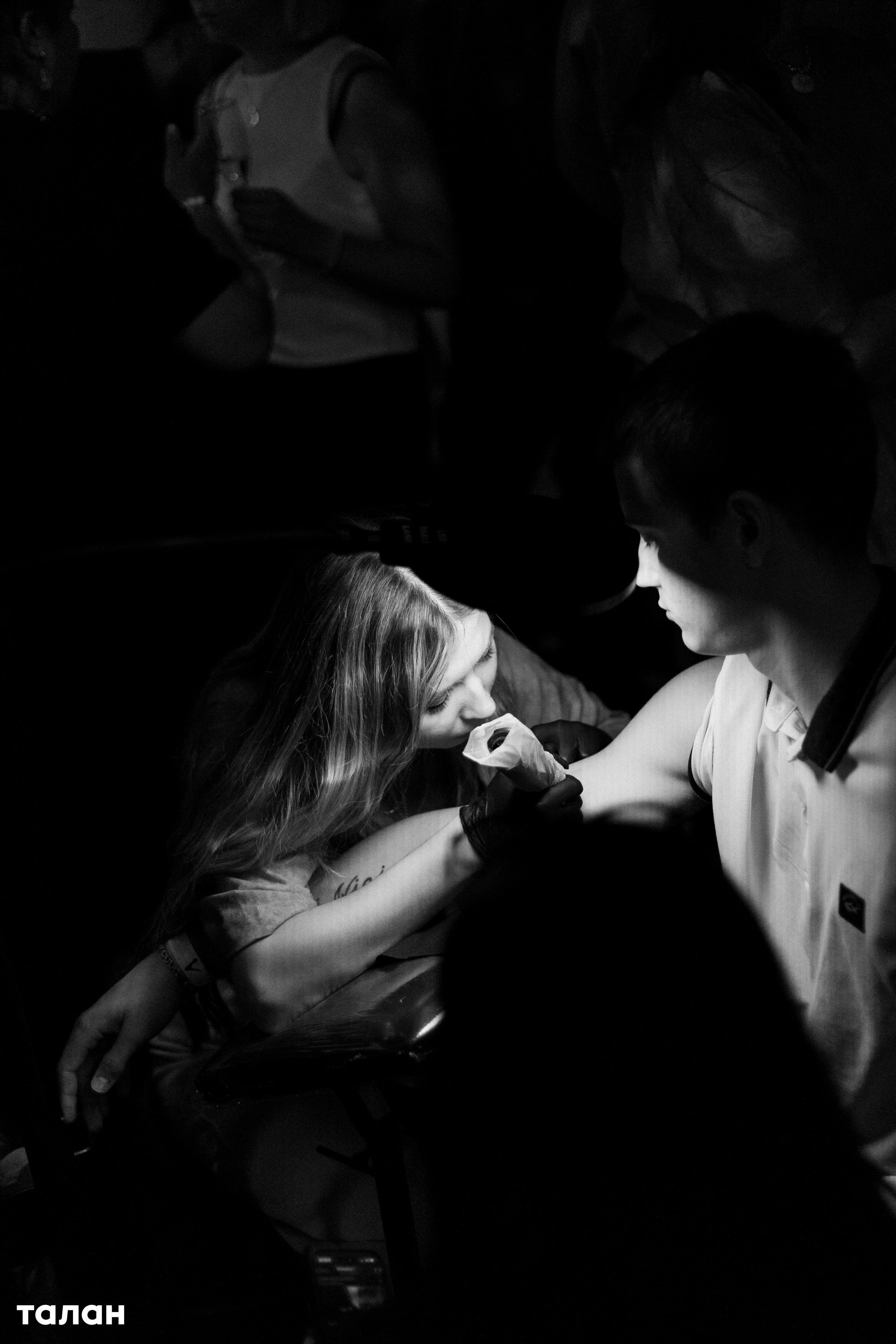 ВИНОТЕКА [бар+магаз] — BIRTHDAY PARTY. СВОИ. ФОТООТЧЕТЫ-СОБЫТИЯ-МЕСТА