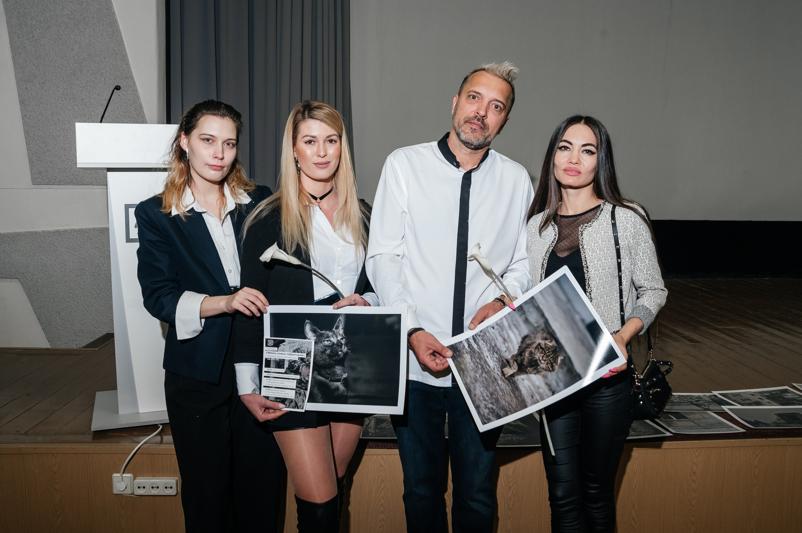 Обо мне. Выставки, публикации, галереи, конкурсы. Фотограф Роман Адлер