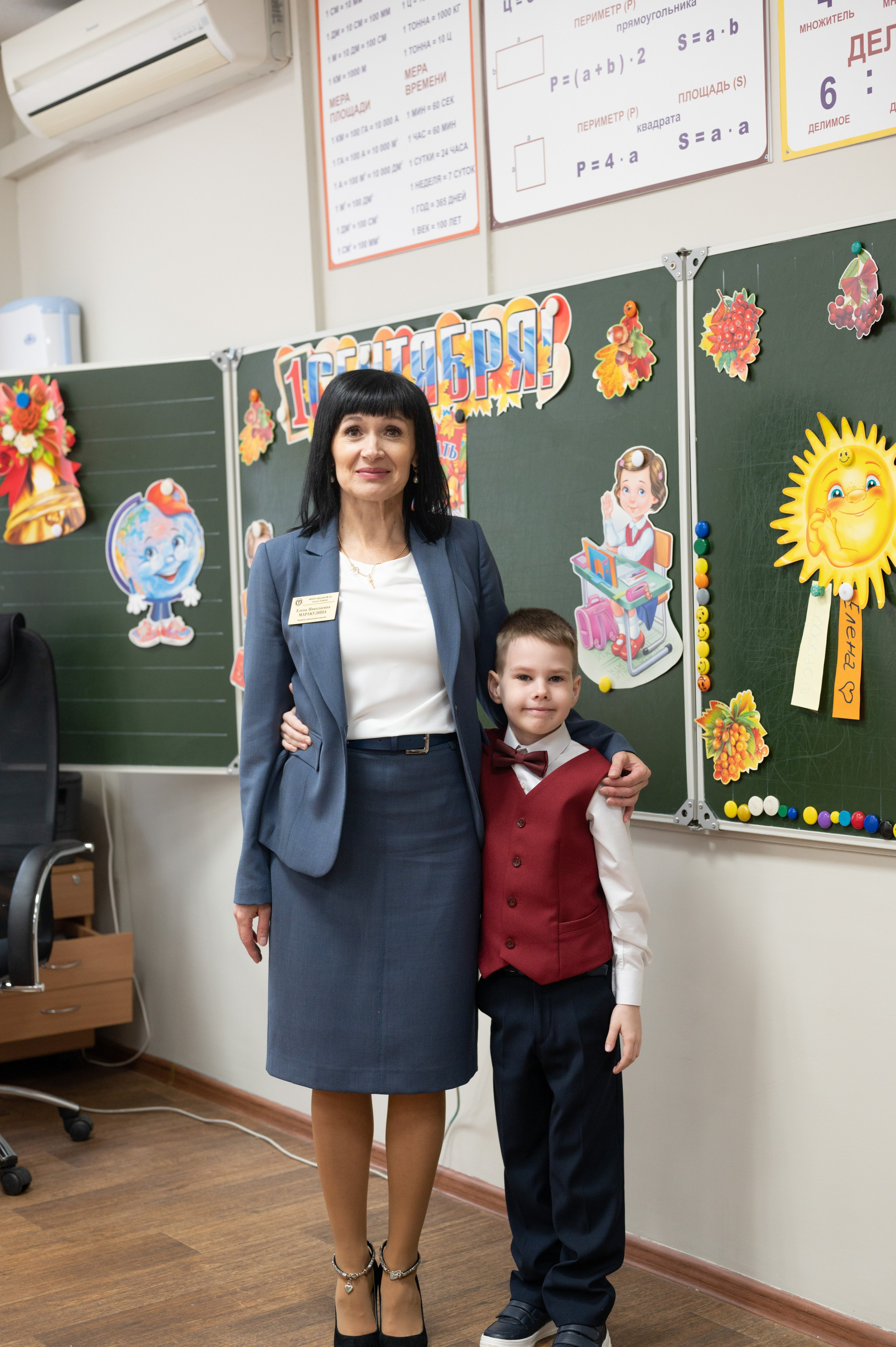 1 сентября 1 К 16 гимназия репортаж, линейка +в классе. Фотограф новорожденных, семейный детский в Тюмени Татьяна Морозова