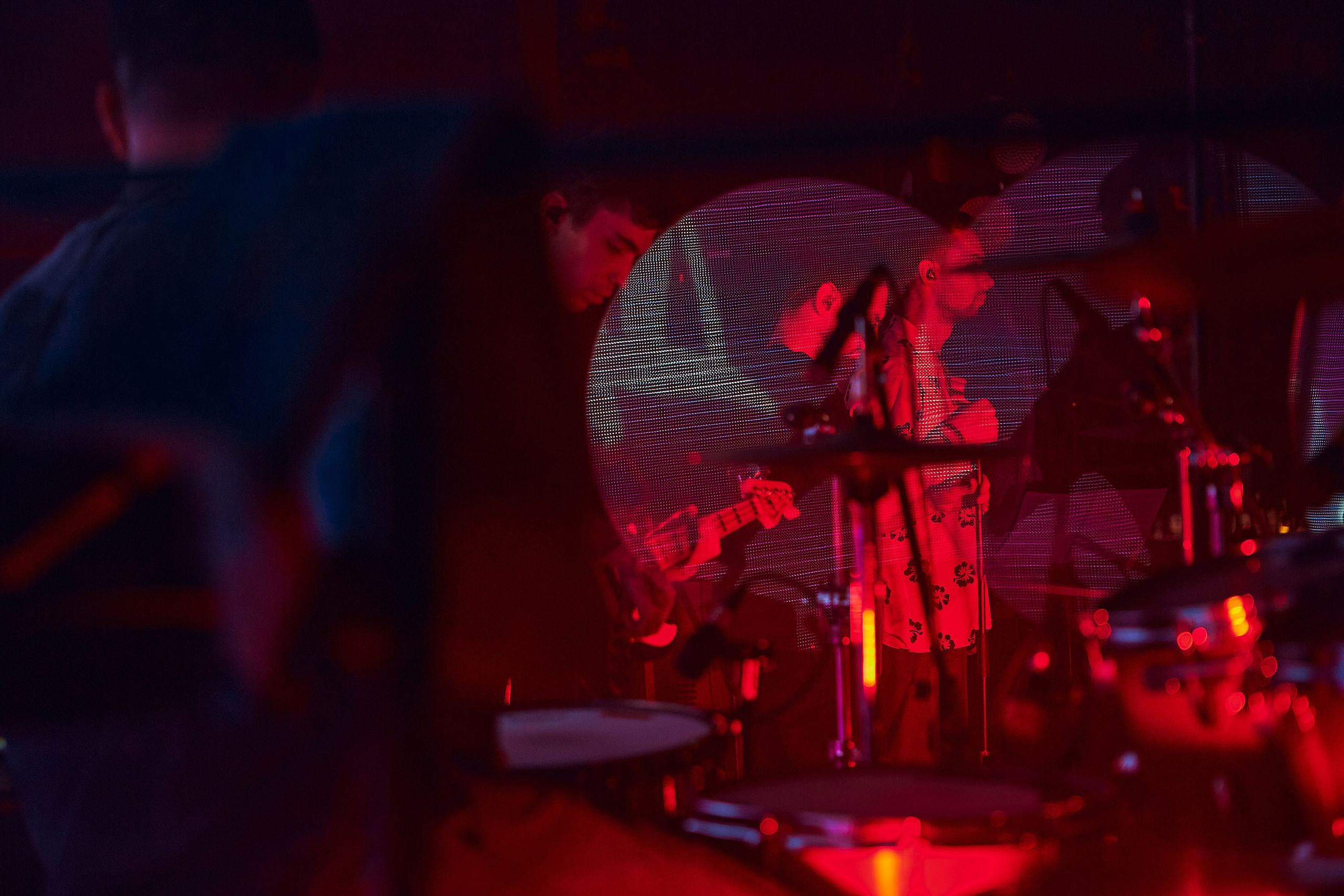 Ваня Дмитриенко «НА ОДНОЙ ОРБИТЕ ТУР». Андрей Цветков — репортажный, свадебный и портретный фотограф в Санкт-Петербурге