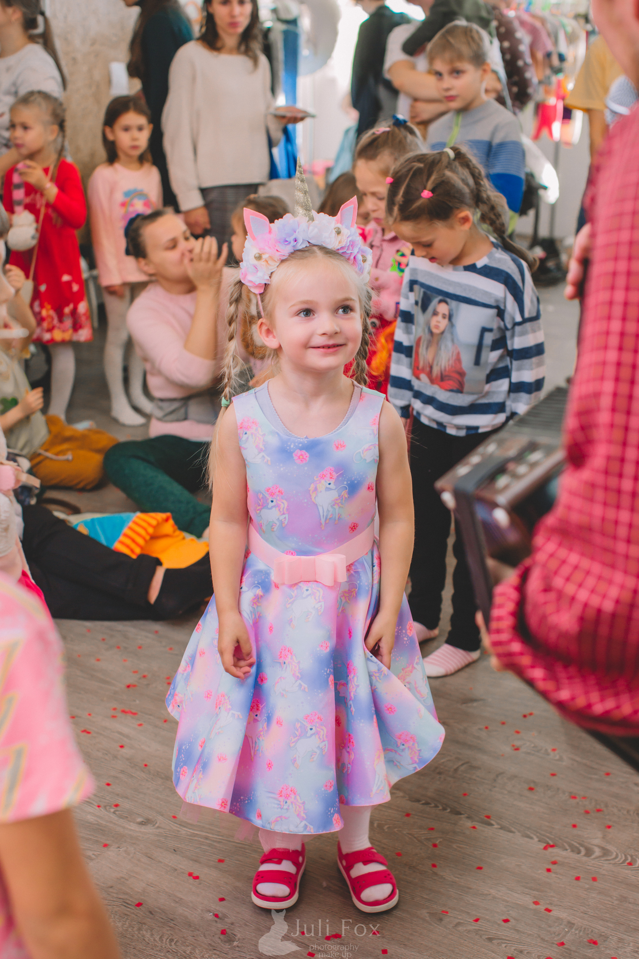 ДЕТСКИЕ ПРАЗДНИКИ, АСЯНДИ. Портретный, свадебный, репортажный фотограф во Владивостоке Юлиана Джули Фокс