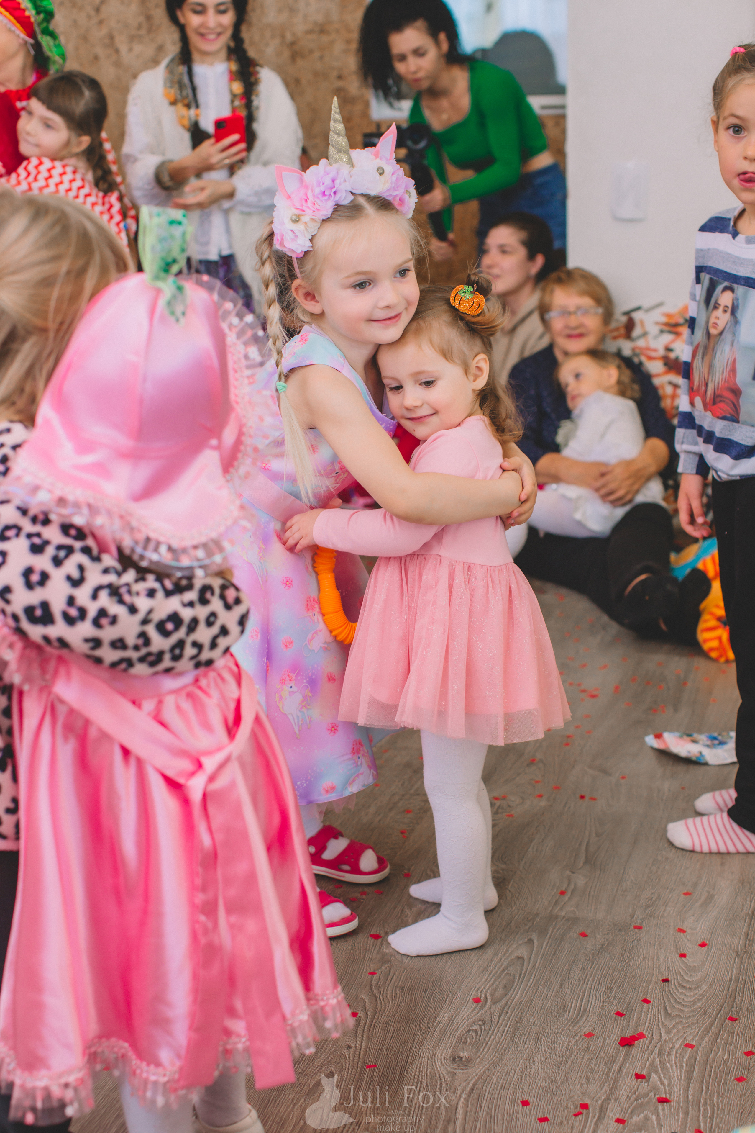 ДЕТСКИЕ ПРАЗДНИКИ, АСЯНДИ. Портретный, свадебный, репортажный фотограф во Владивостоке Юлиана Джули Фокс