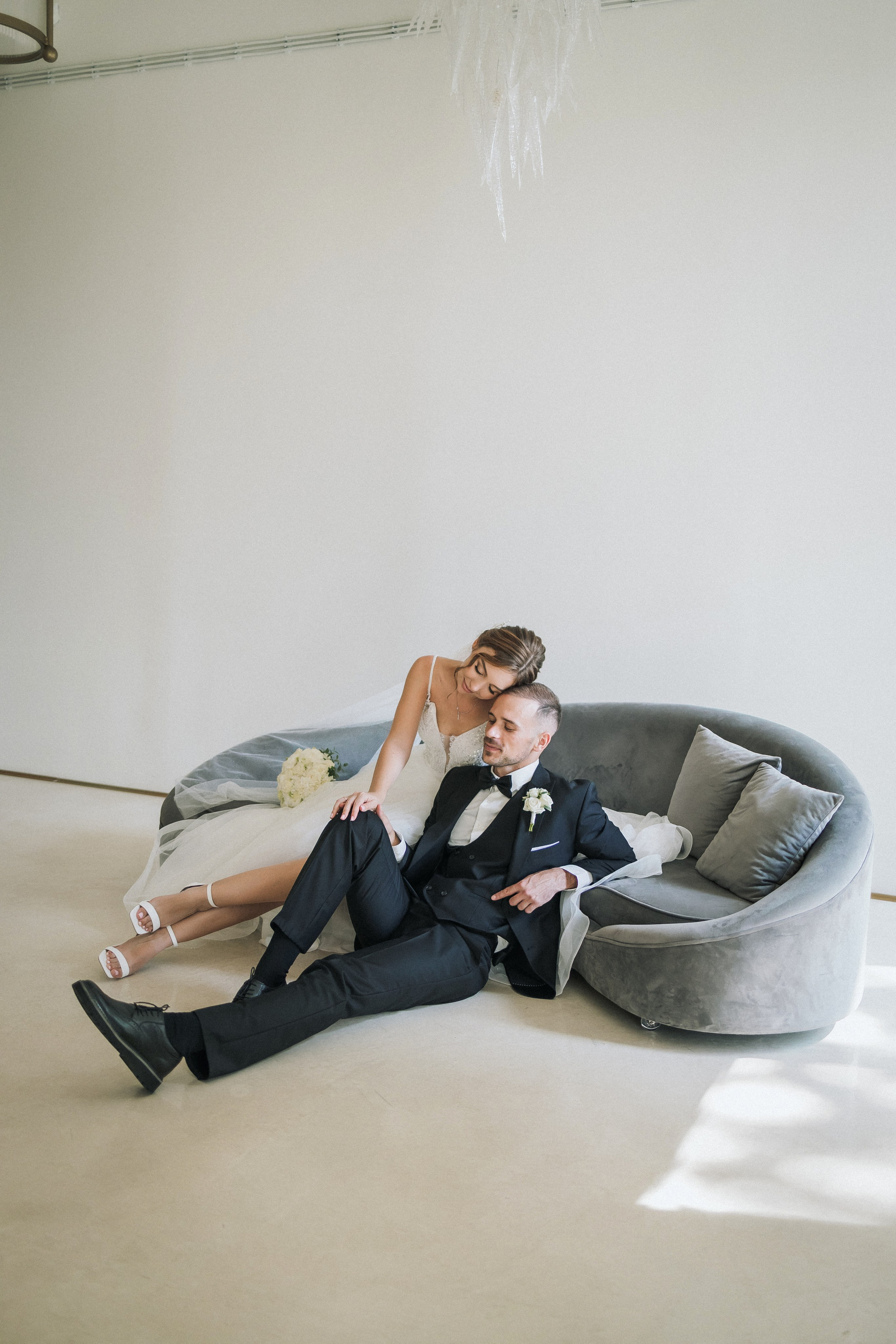 Свадебная прогулка Екатерины и Евгения. Свадебная фотография. Арина Рубах