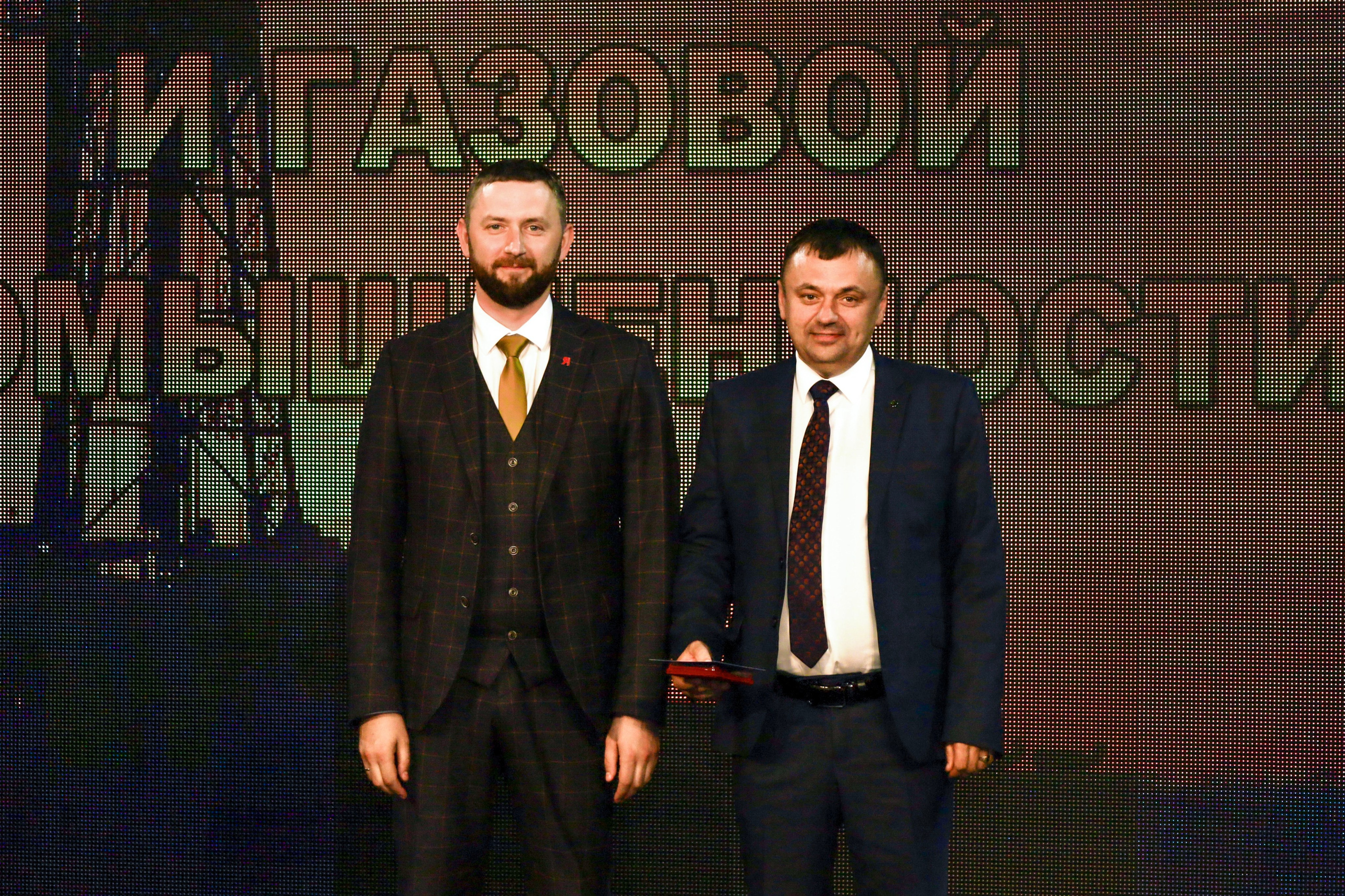 Награждение ко дню работников нефтяной, газовой и топливной промышленности. Фотограф в Губкинском | Александра Артамонова