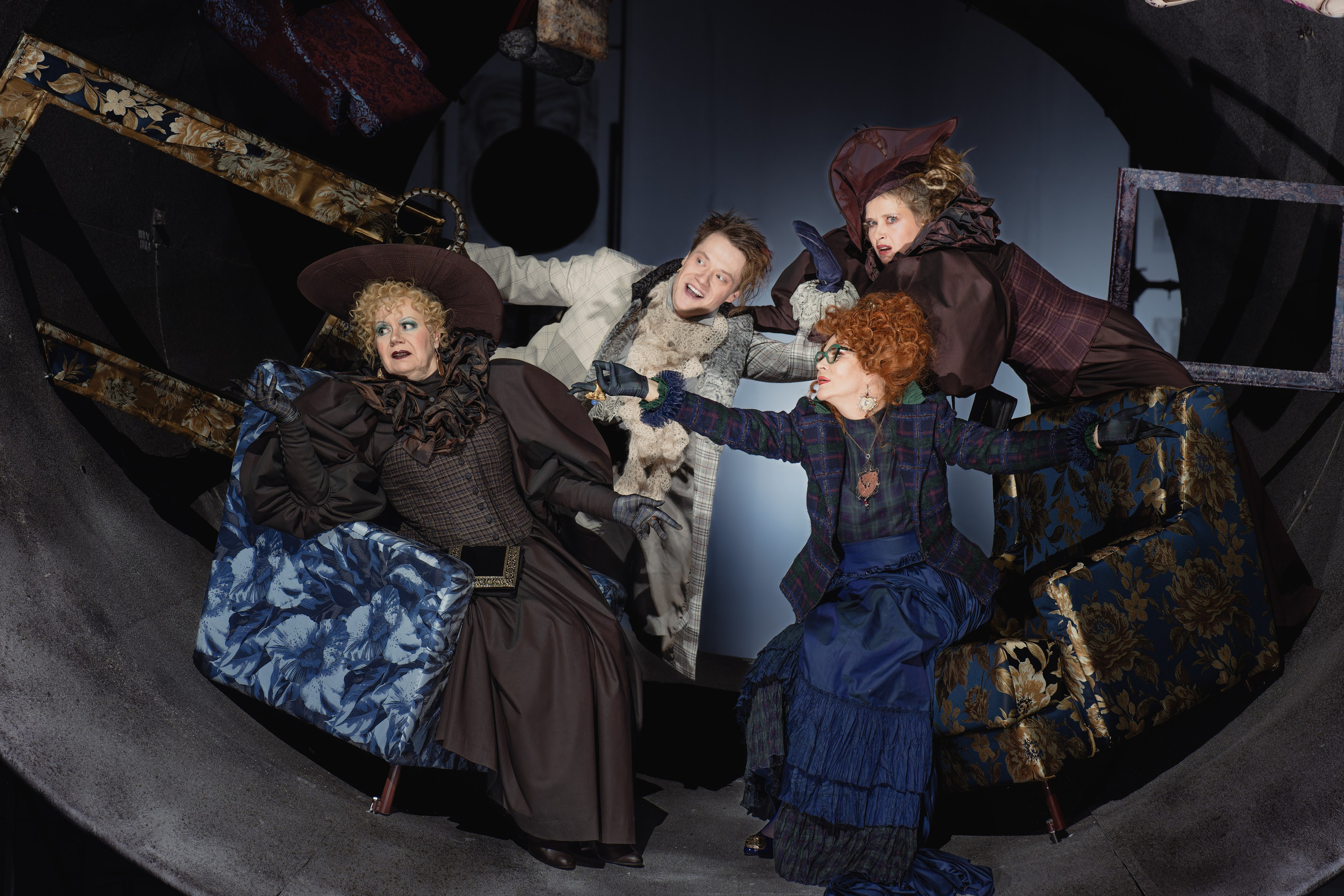 Театр Сатиры: Пигмалион. Сайт фотографа Сергея Абрамова