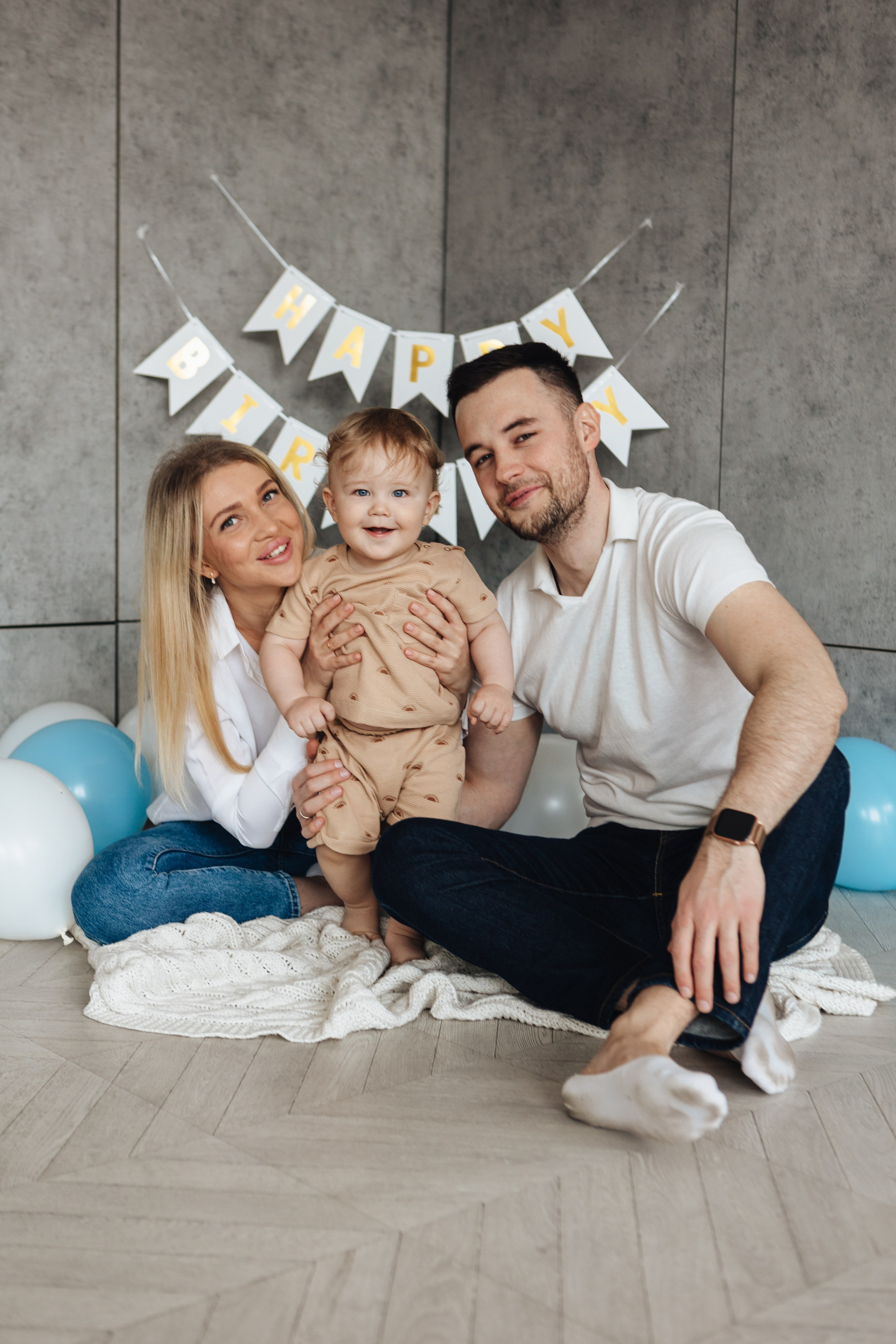 Мише 1 год. Главная