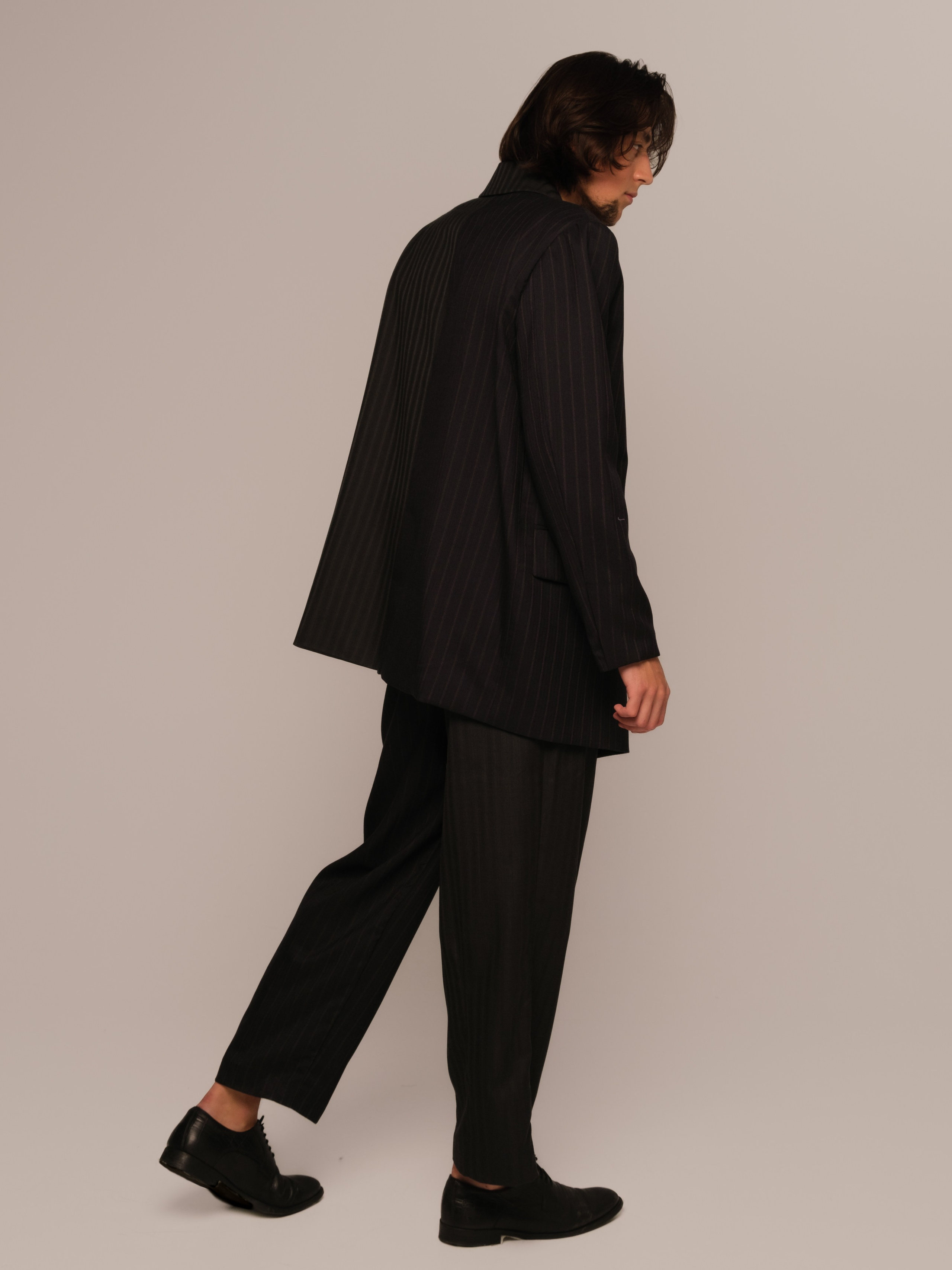 ZHAKOVA BRAND каталог. Мари — фотограф и видеограф из Москвы