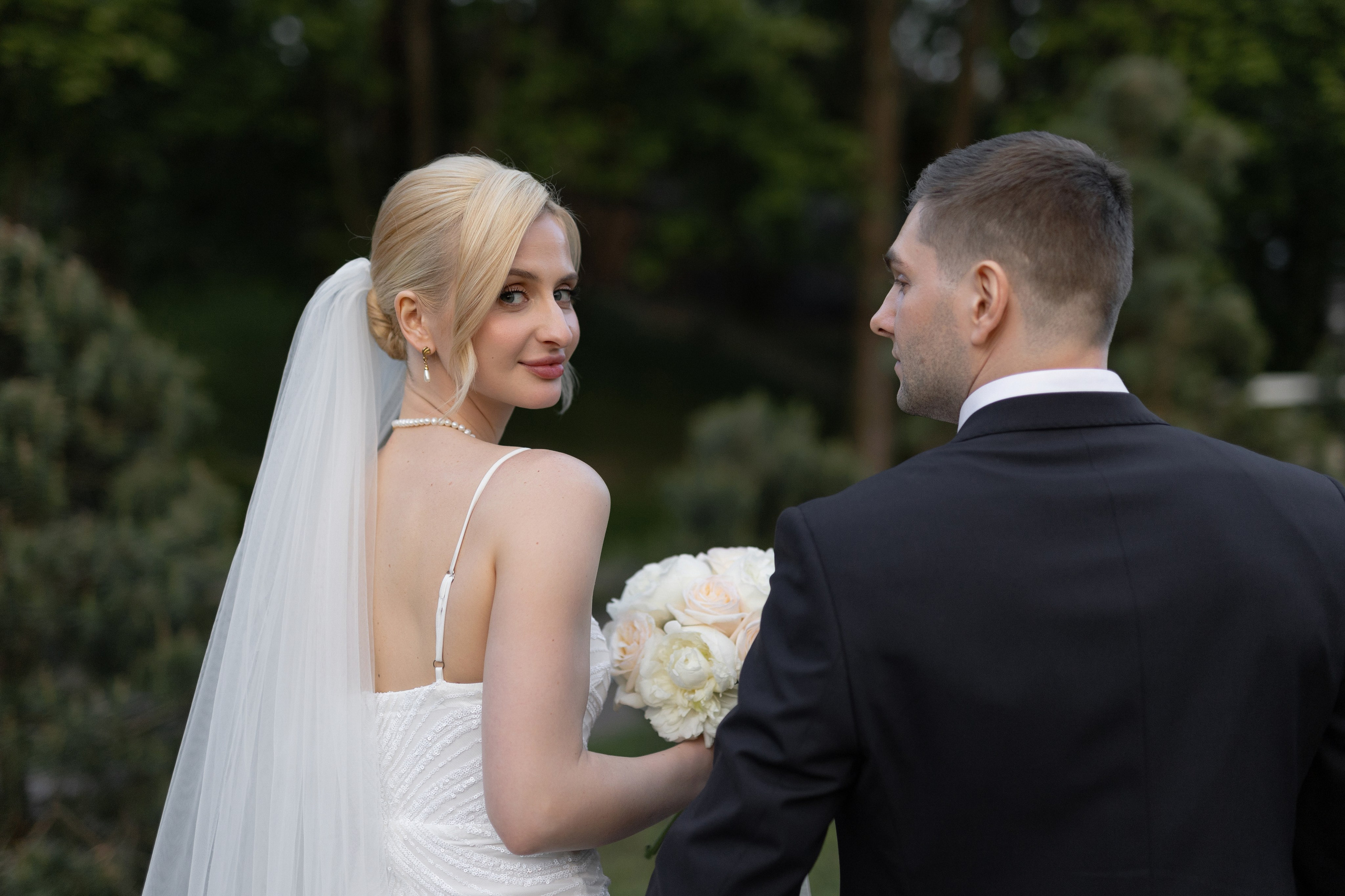 Свадебная фотосессия в Soluxe Hotel и роспись в Савеловском ЗАГСе. Свадебный фотограф в Москве Полина Лелетко