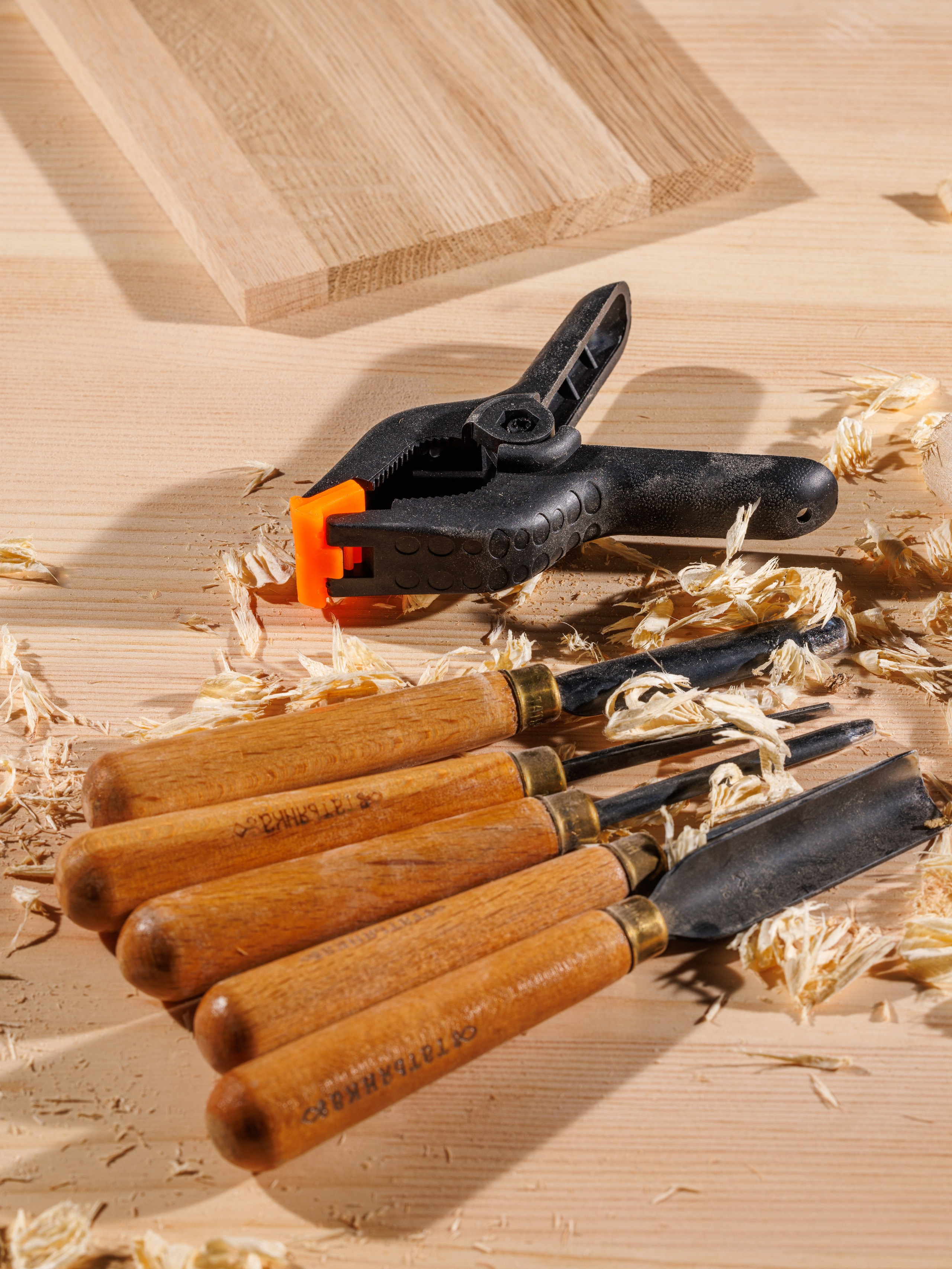 Струбцины в мастерской. Сергей Шестов фотограф из Нижнего Новгорода