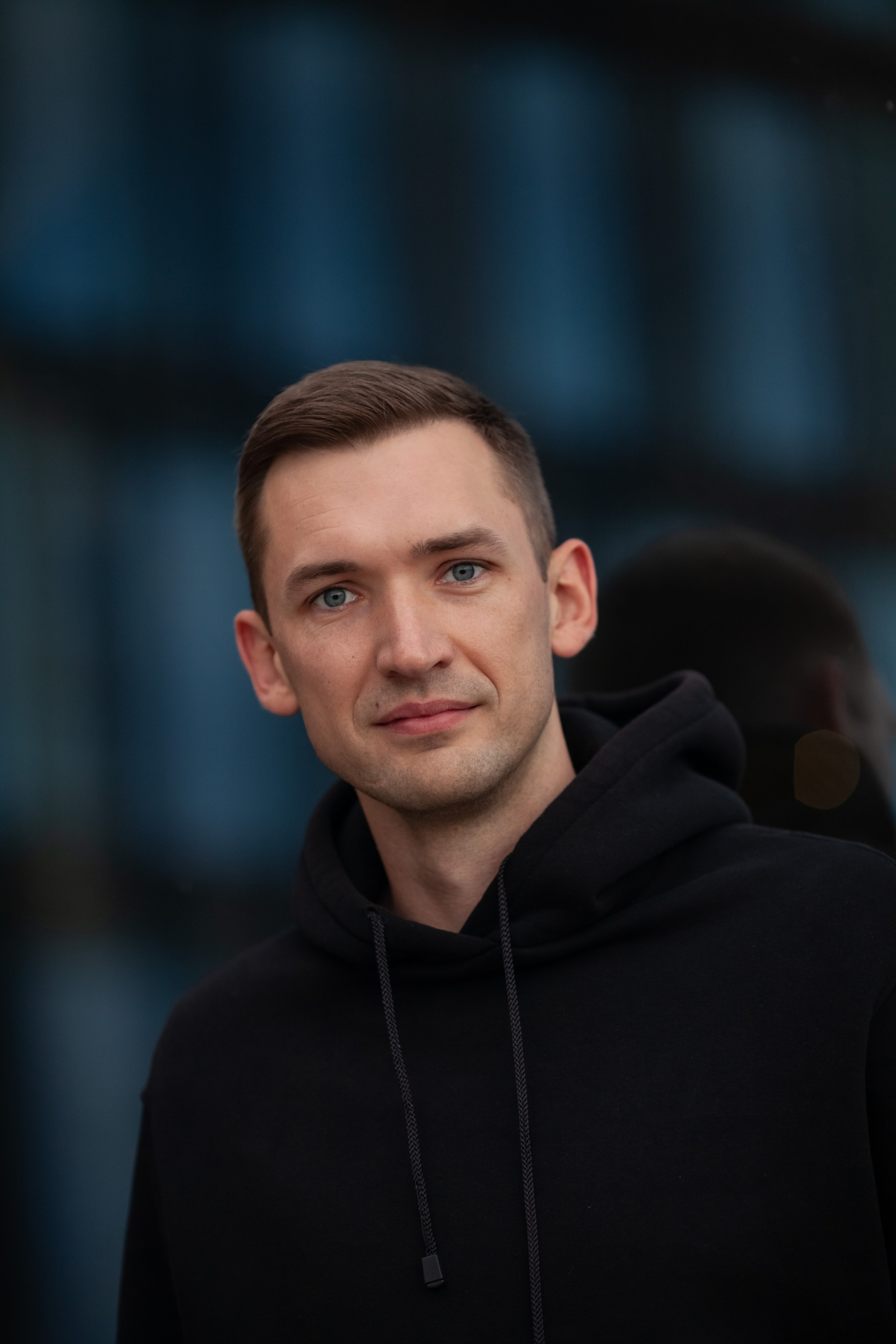 Дмитрий Ященков. Двойняшки-фотографы Анна и Анастасия в Санкт-Петербурге