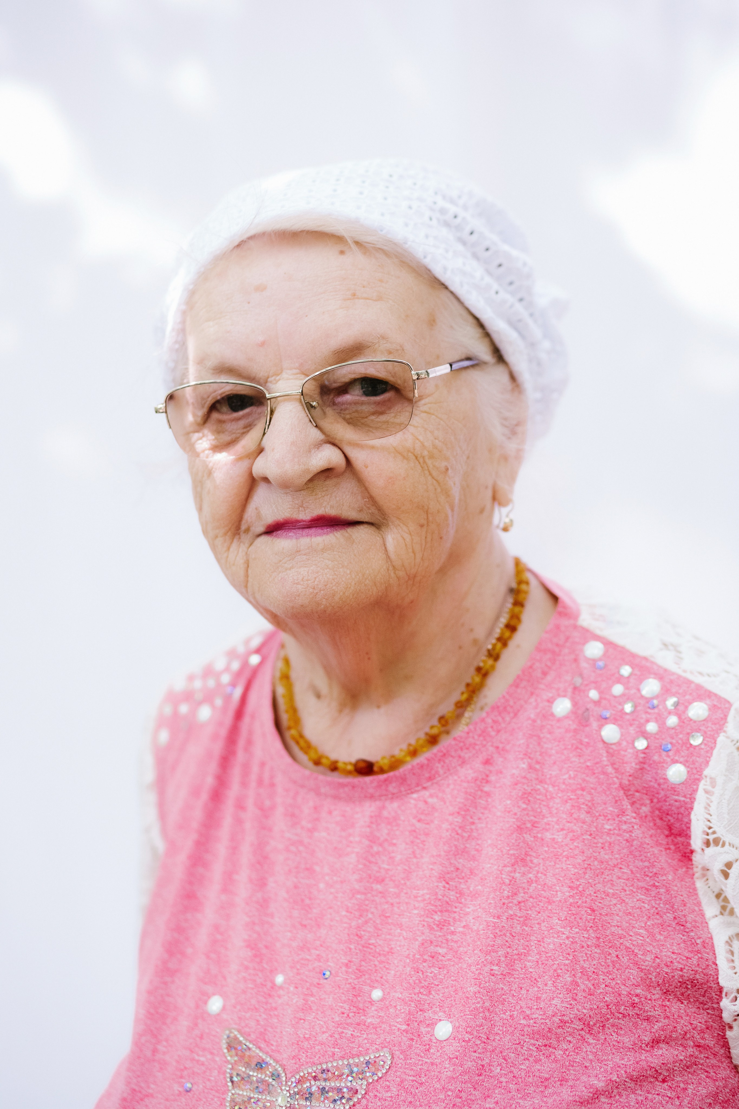 Ощущение леса в городе! Портреты на Белом Фоне в Дубках Таганрога. Свадебный и семейный фотограф в Таганроге Бакарюк Антон