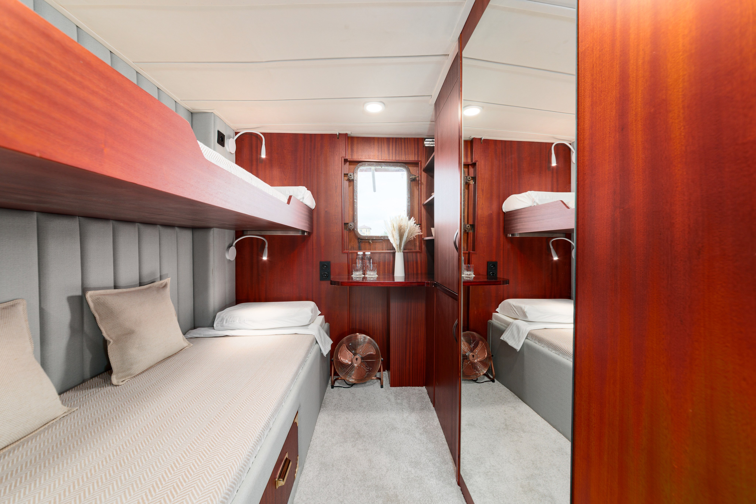 Фотосъёмка судна, яхты для бизнеса