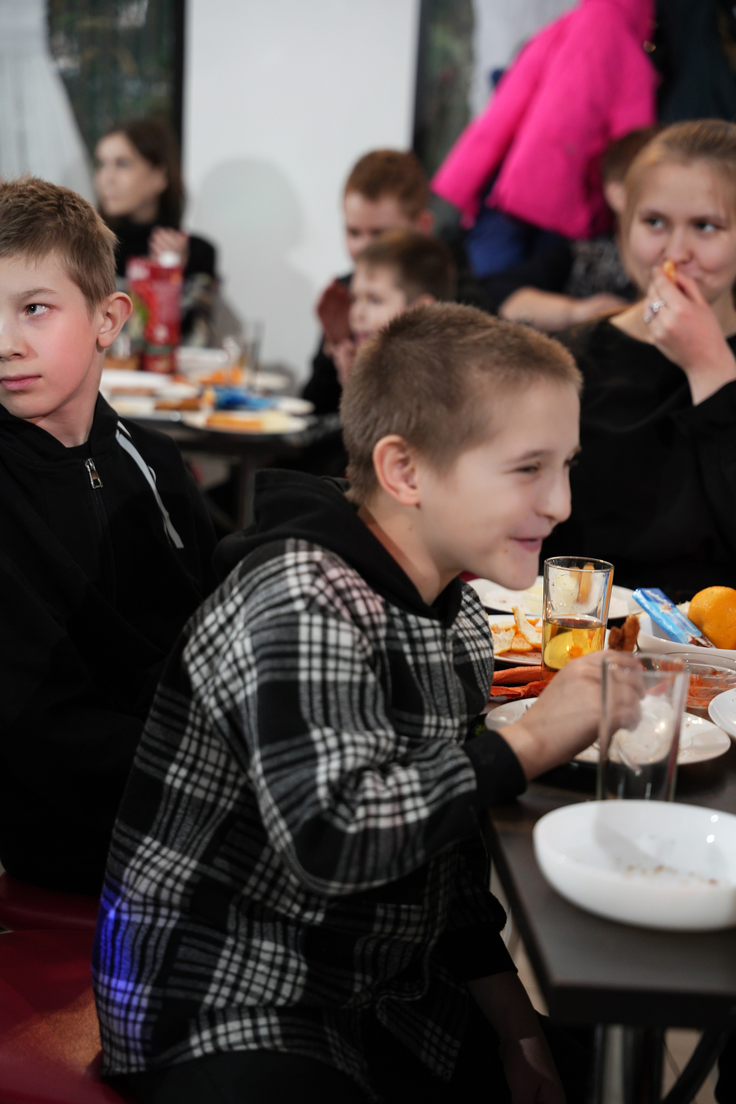 «Ты в этом мире не один " социально благотворительное мероприятие. Ольга Плаксина фотограф в Саратове