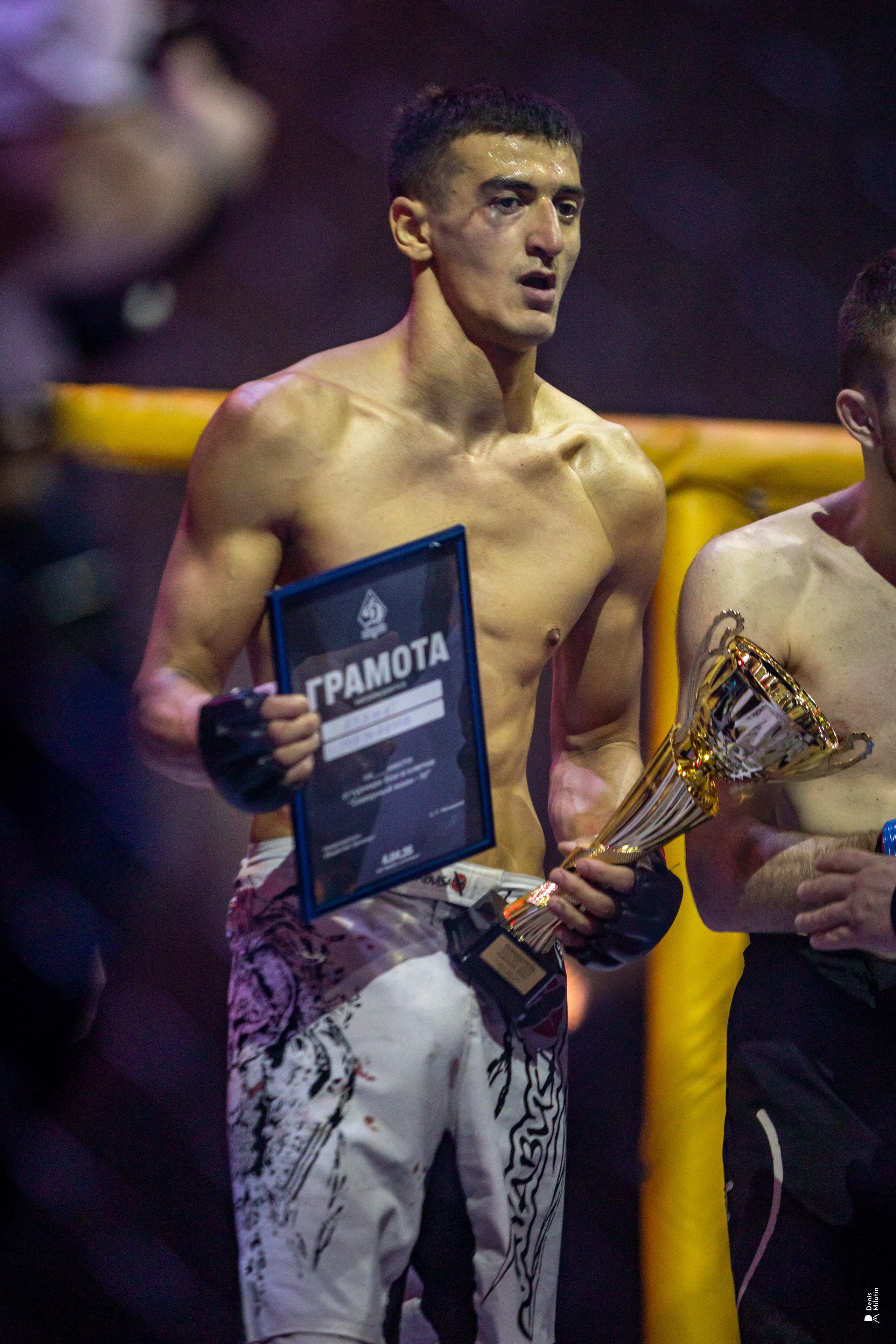 Бои в клетке «Северный Воин». Портретный фотограф Денис Милютин