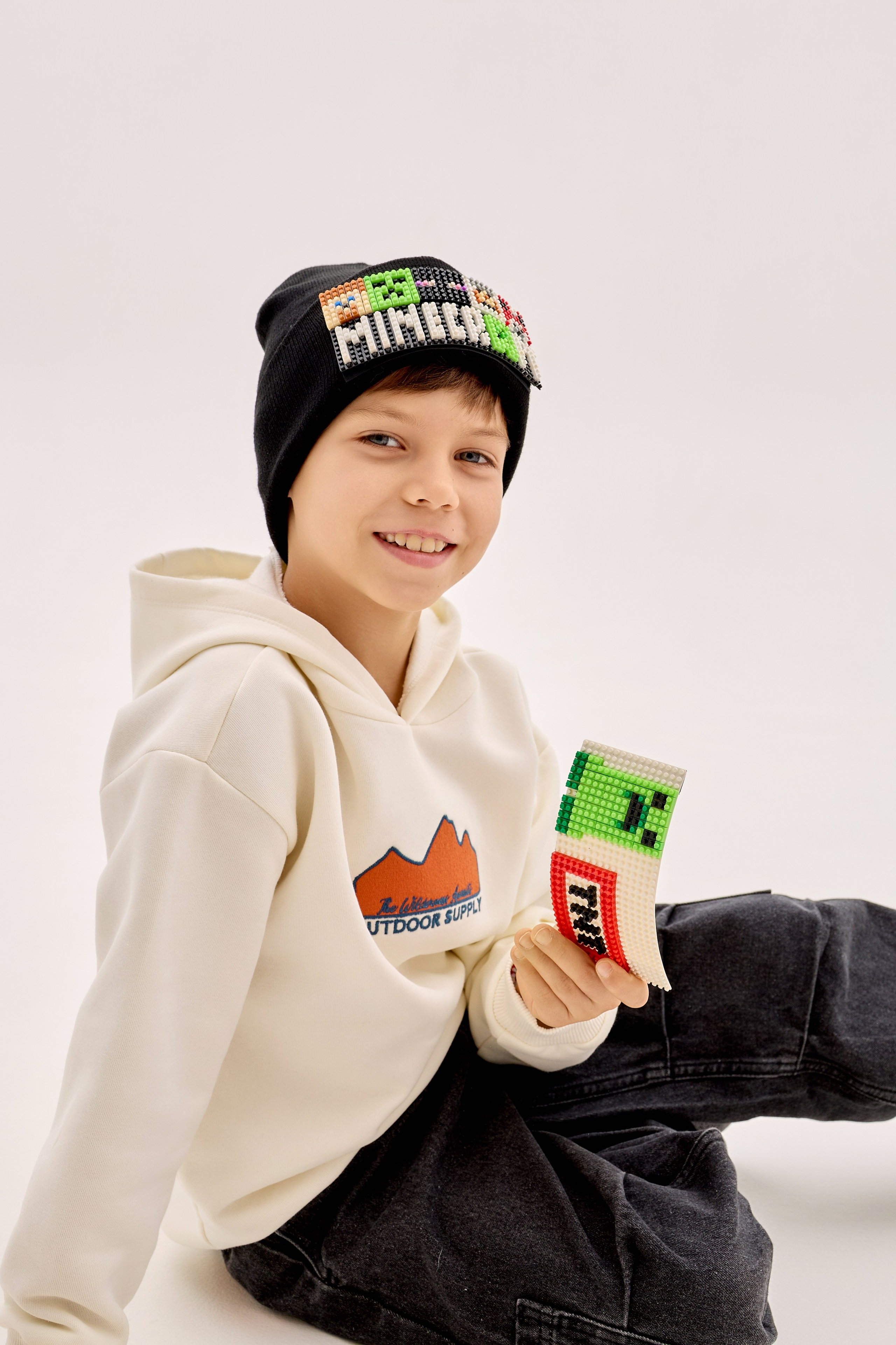 Фотосессия шапок для маркетплейсов. Фотограф Руслан Потапов в Краснодаре