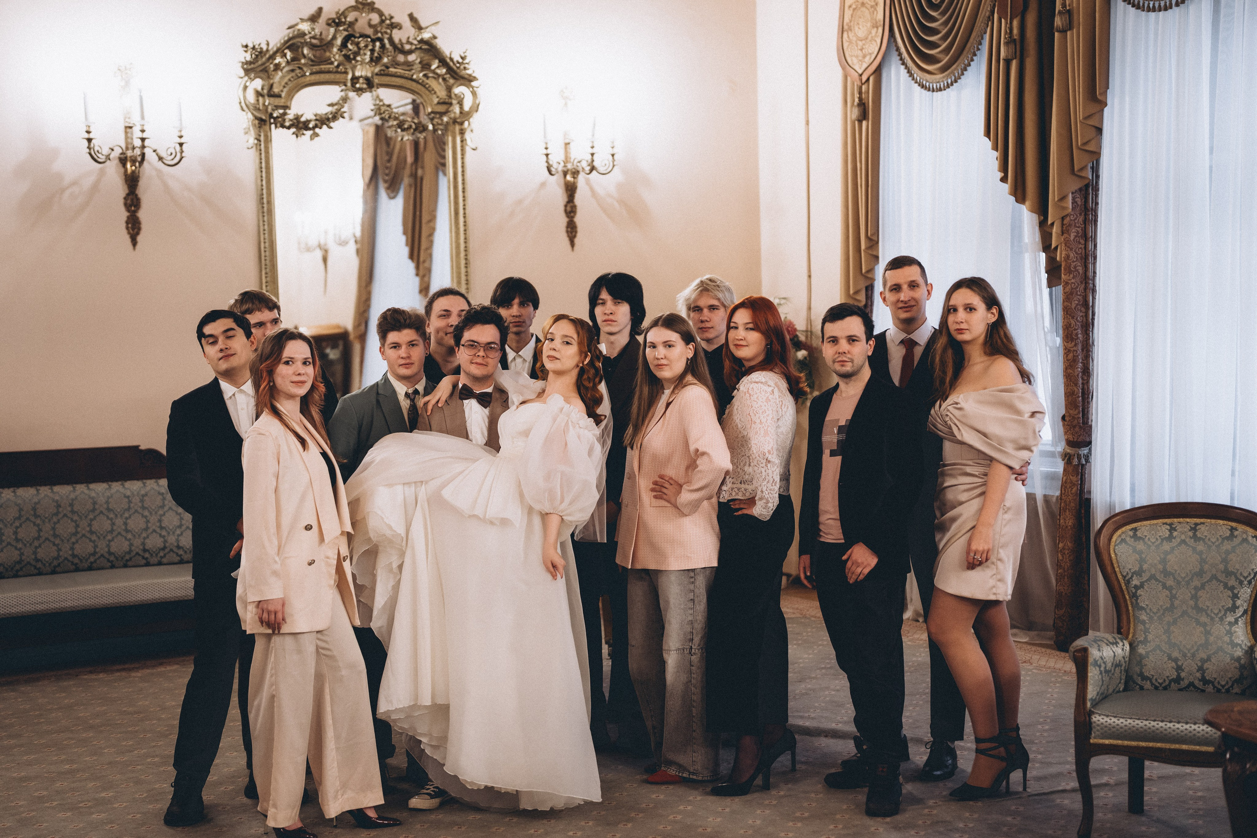СВАДЕБНАЯ СЬЕМКА ВО ВТОРОМ ДВОРЦЕ С ГОСТЯМИ И ПРОГУЛКА В ТАВРИЧЕСКОМ САДУ. Профессиональный фотограф, Санкт-Петербург — Виктория Богомолова