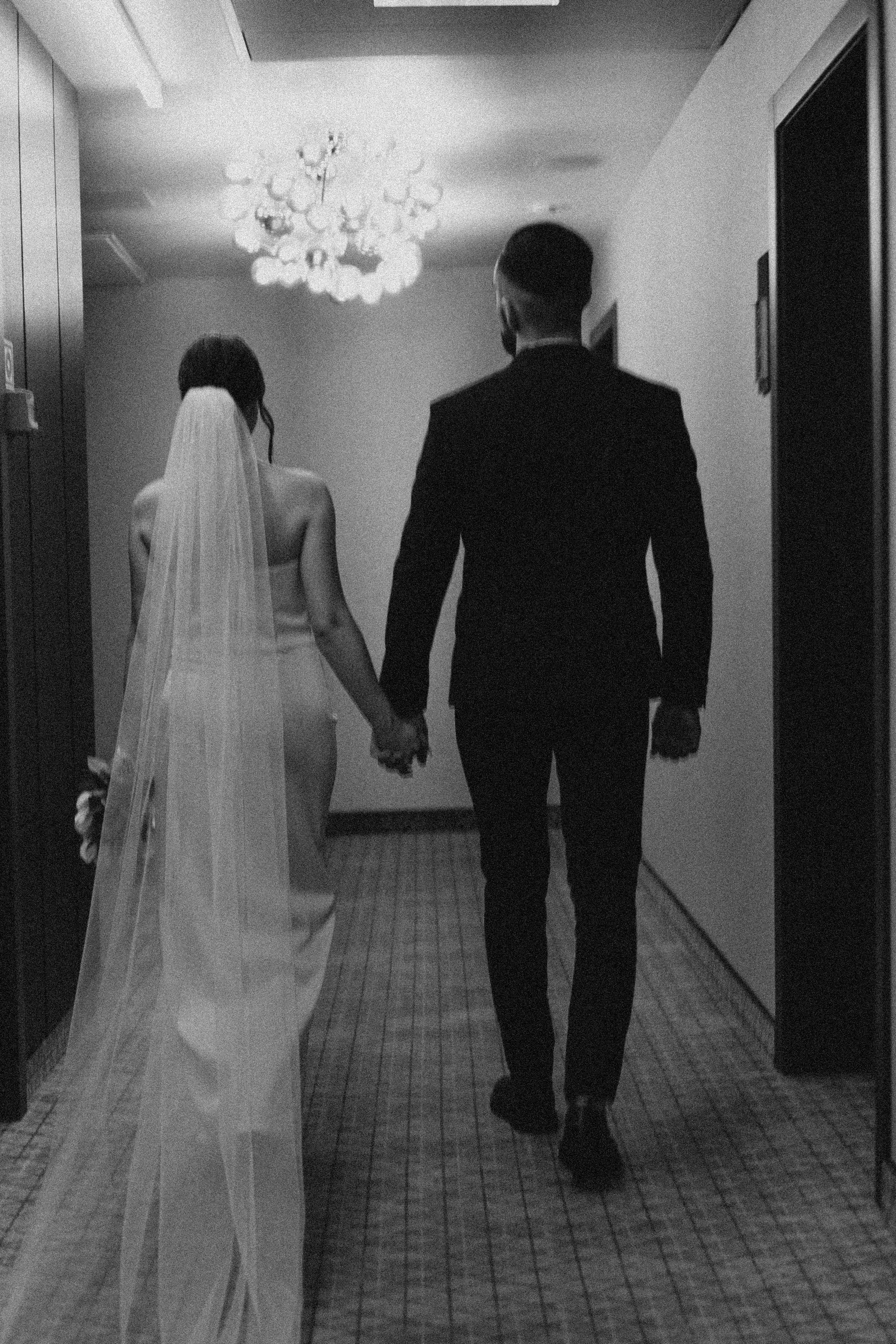 СВАДЕБНАЯ СЬЕМКА СБОРОВ ЖЕНИХА И НЕВЕСТЫ В ОТЕЛЕ И ТАКЖЕ ФОТОСЕССИИЯ В ОТЕЛЕЕ МЕГАПОЛИС БРЯНСК. Профессиональный фотограф, Санкт-Петербург — Виктория Богомолова