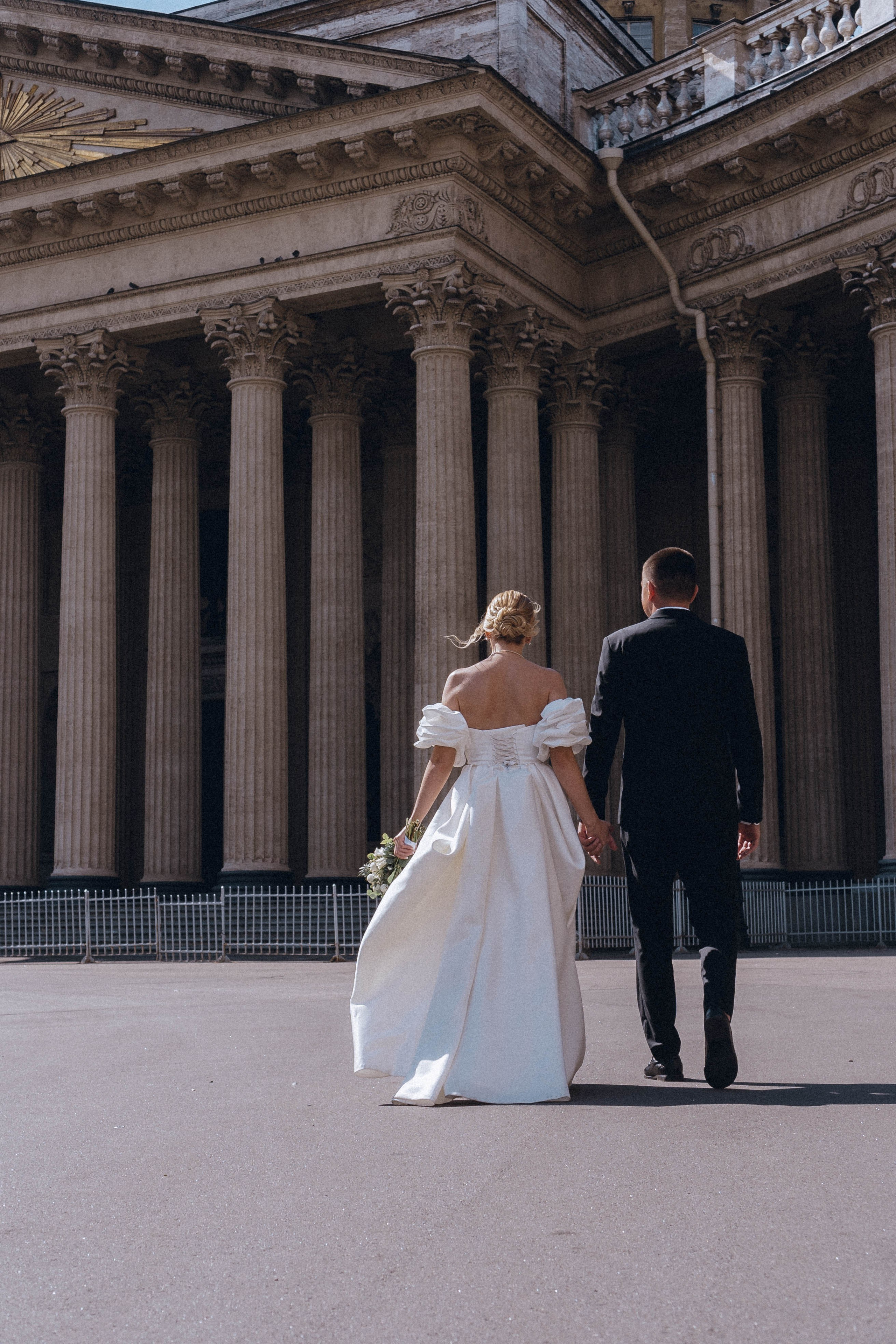 СВАДЕНБНАЯ СЬЕМКА НА КАТЕРЕ ПО КАНАЛАМ САНКТ-ПЕТЕРБУРГА И В АКВАТОРИИ НЕВЫ. Профессиональный фотограф, Санкт-Петербург — Виктория Богомолова