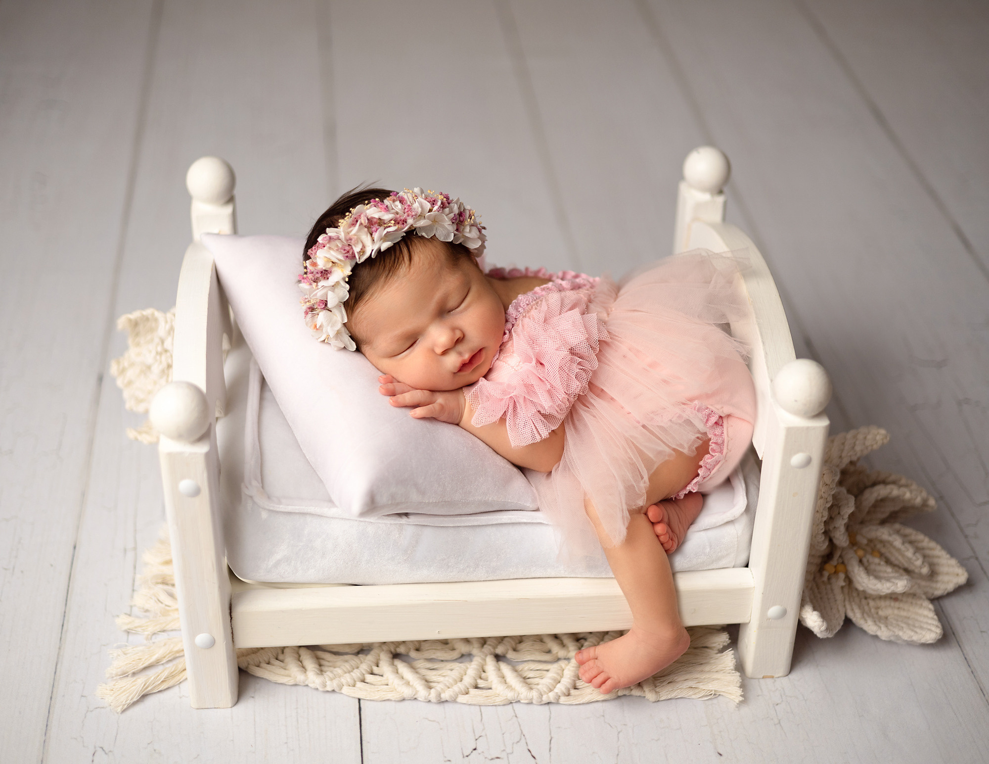 Newborn. Фотограф новорождённых в Казани Нейля Гильмутдинова ньюборн