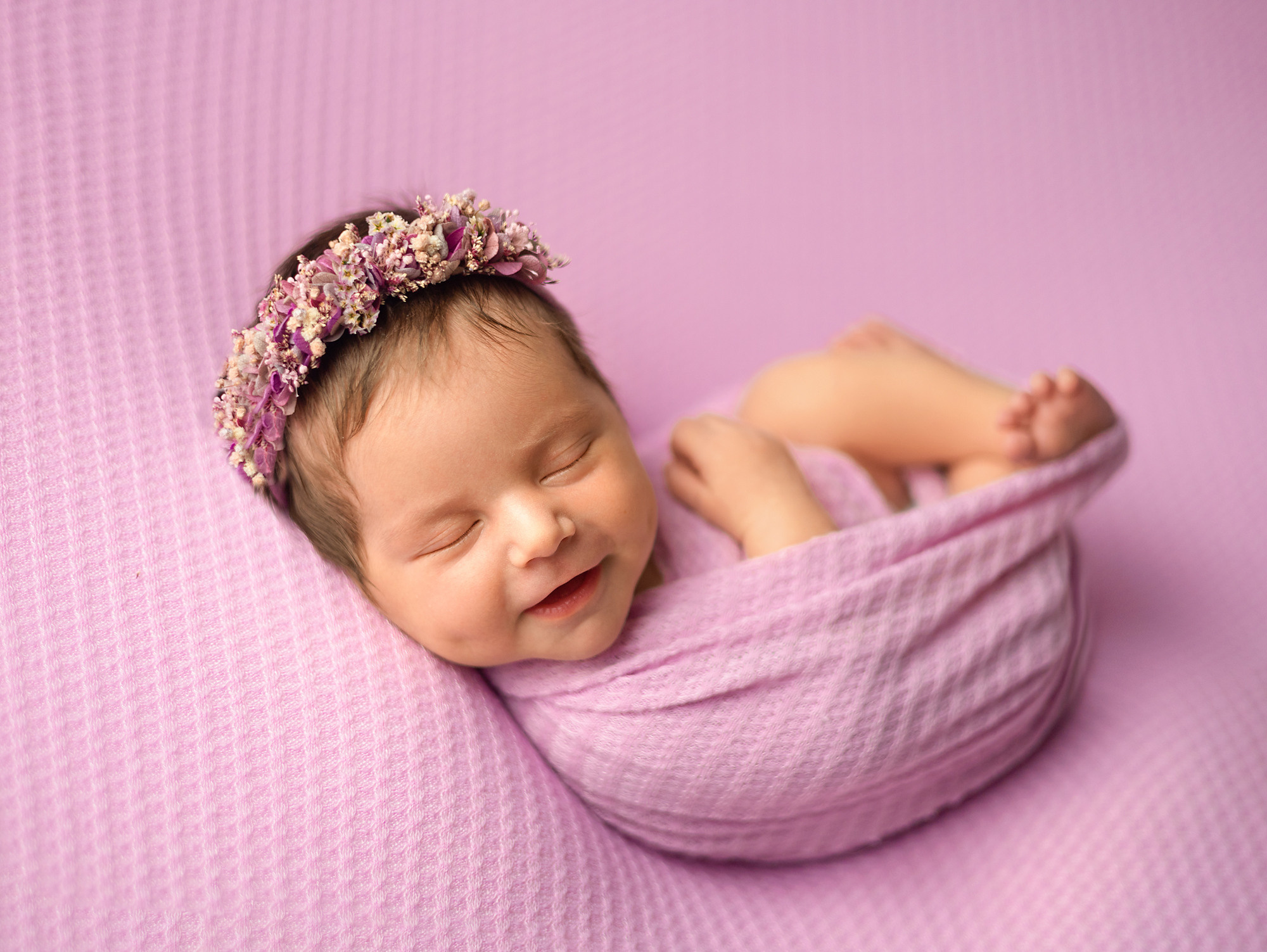 Newborn. Фотограф новорождённых в Казани Нейля Гильмутдинова ньюборн