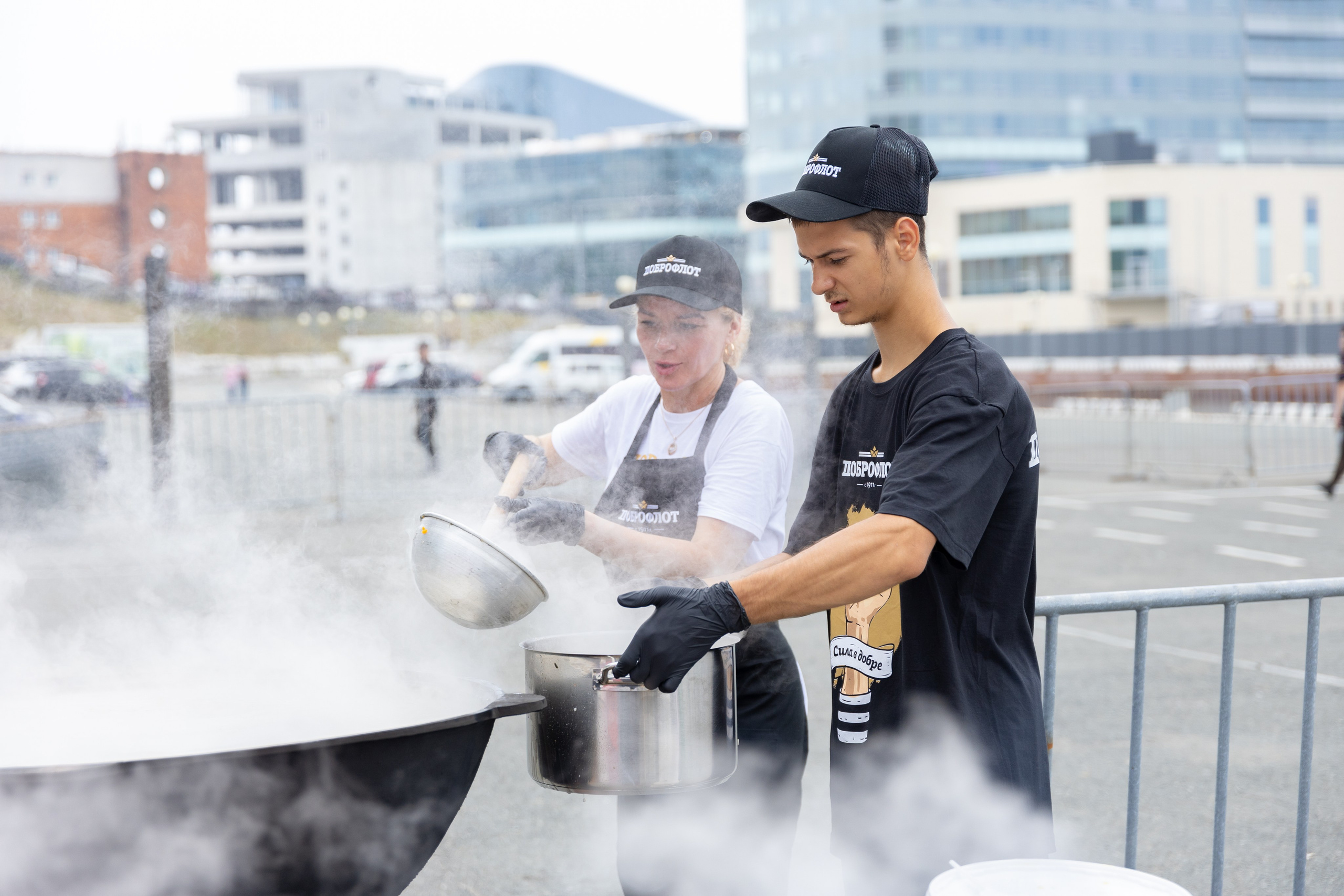 День рыбака. Владивосток 2025. Олег Катакинов| Репортажный фотограф в городе у моря (Владивосток)