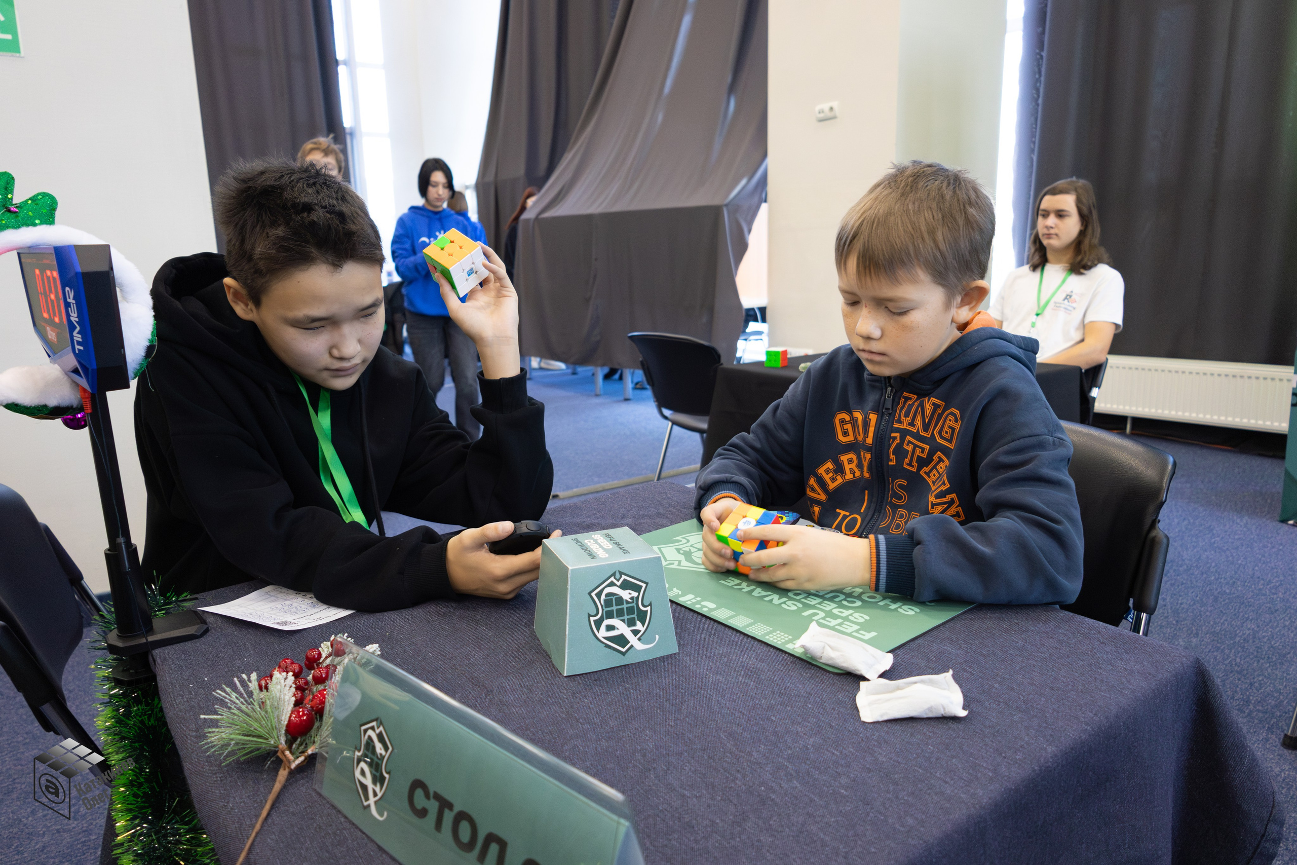 FEFU Snake Speedcubing Showdown 2024. Олег Катакинов| Репортажный фотограф в городе у моря (Владивосток)