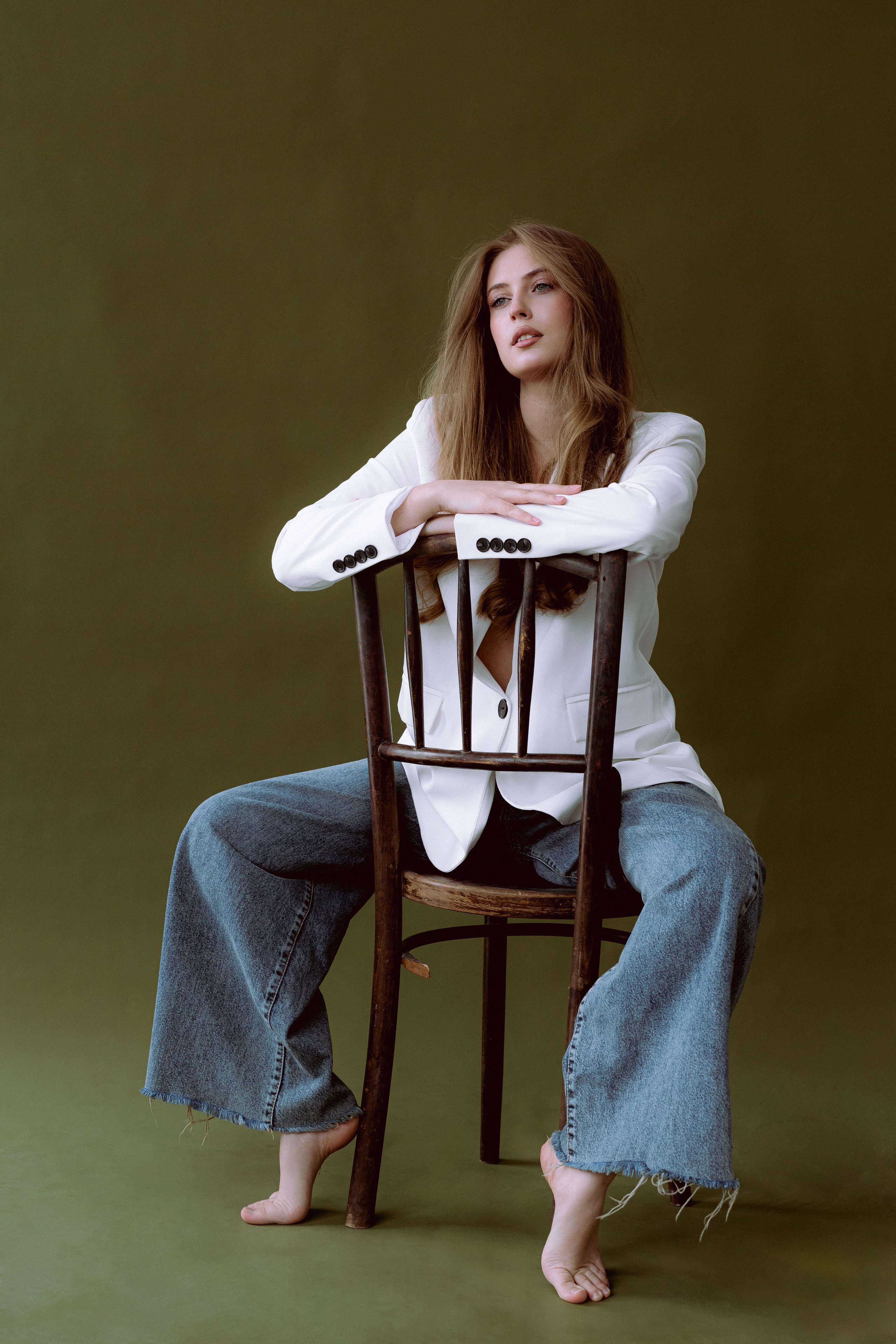 ЦВЕТОЧНАЯ ЭСТЕТИКА — СТУДИЙНЫЙ ПОРТРЕТ. Портретный, семейный и репортажный фотограф в Ставрополе Ульяна Доценко