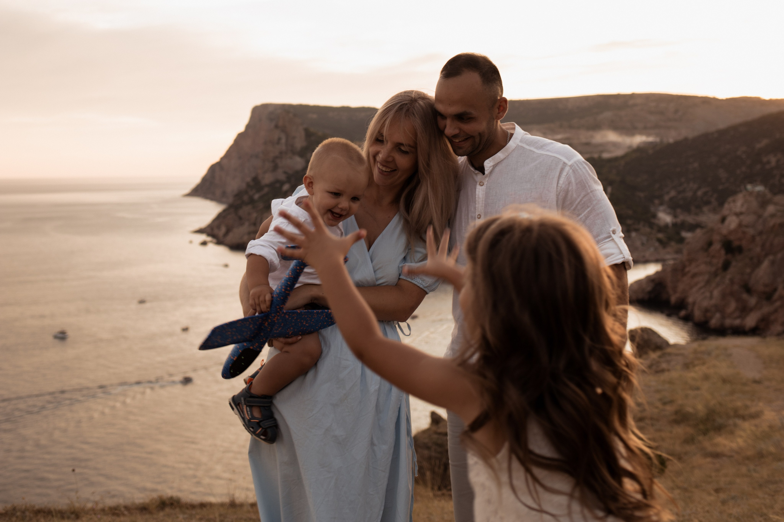 Ксения, Алексей, Катя и Ваня. Семейный и свадебный фотограф в Крыму и в Севастополе Сазонова Эля
