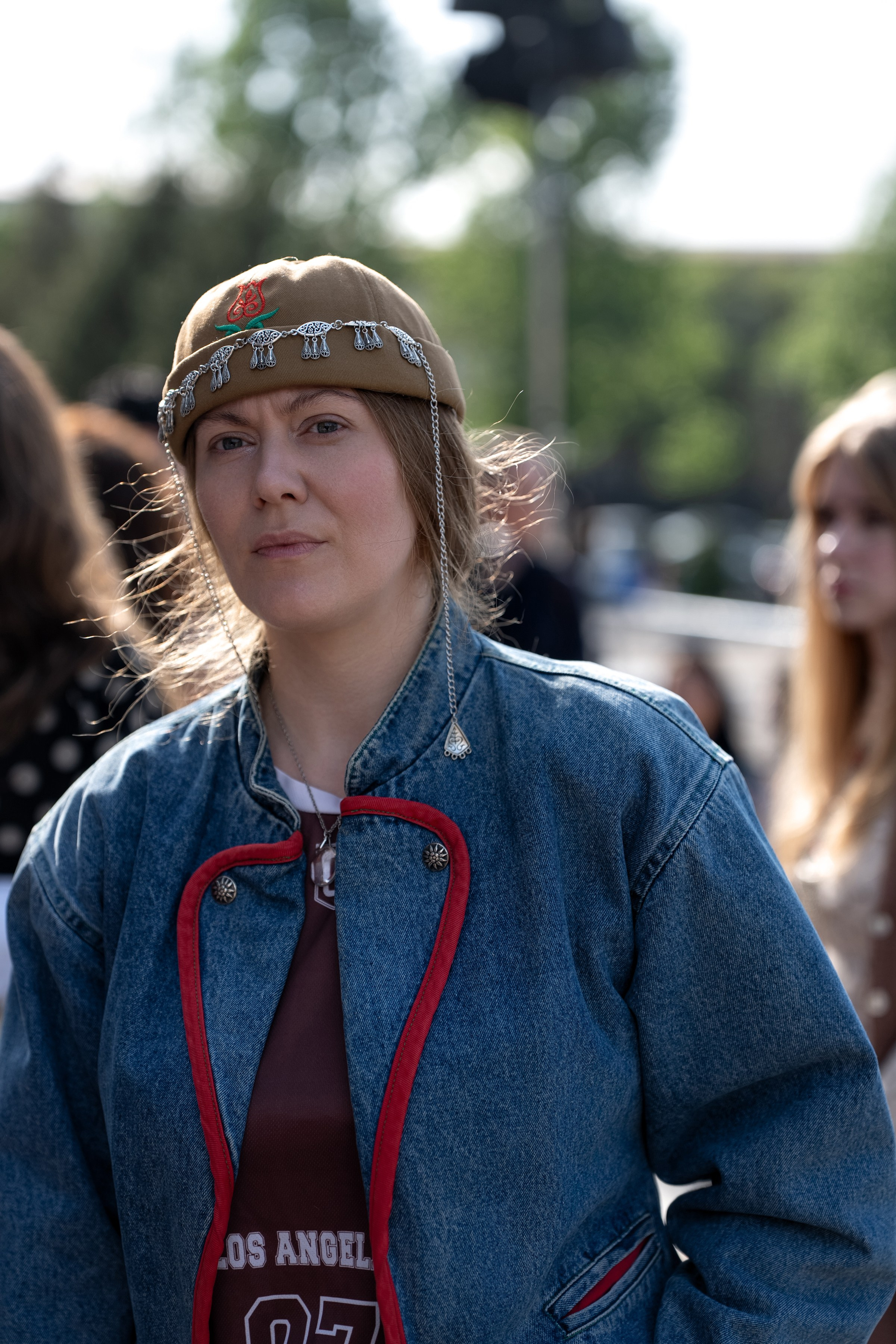 Visa Fashion Week Almaty Pre-Fall 2026 April StreetStyle Day 1. Сайт Алматинского НЮ АРТ, будуар и фэшн фотографа Дениса Карпенко