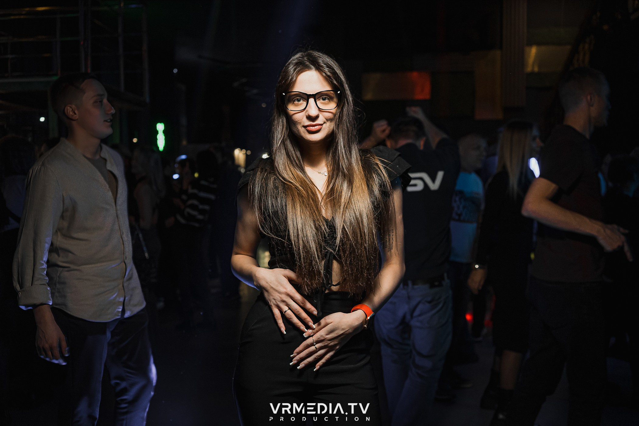 Бумажный дом в баре «Друзья»