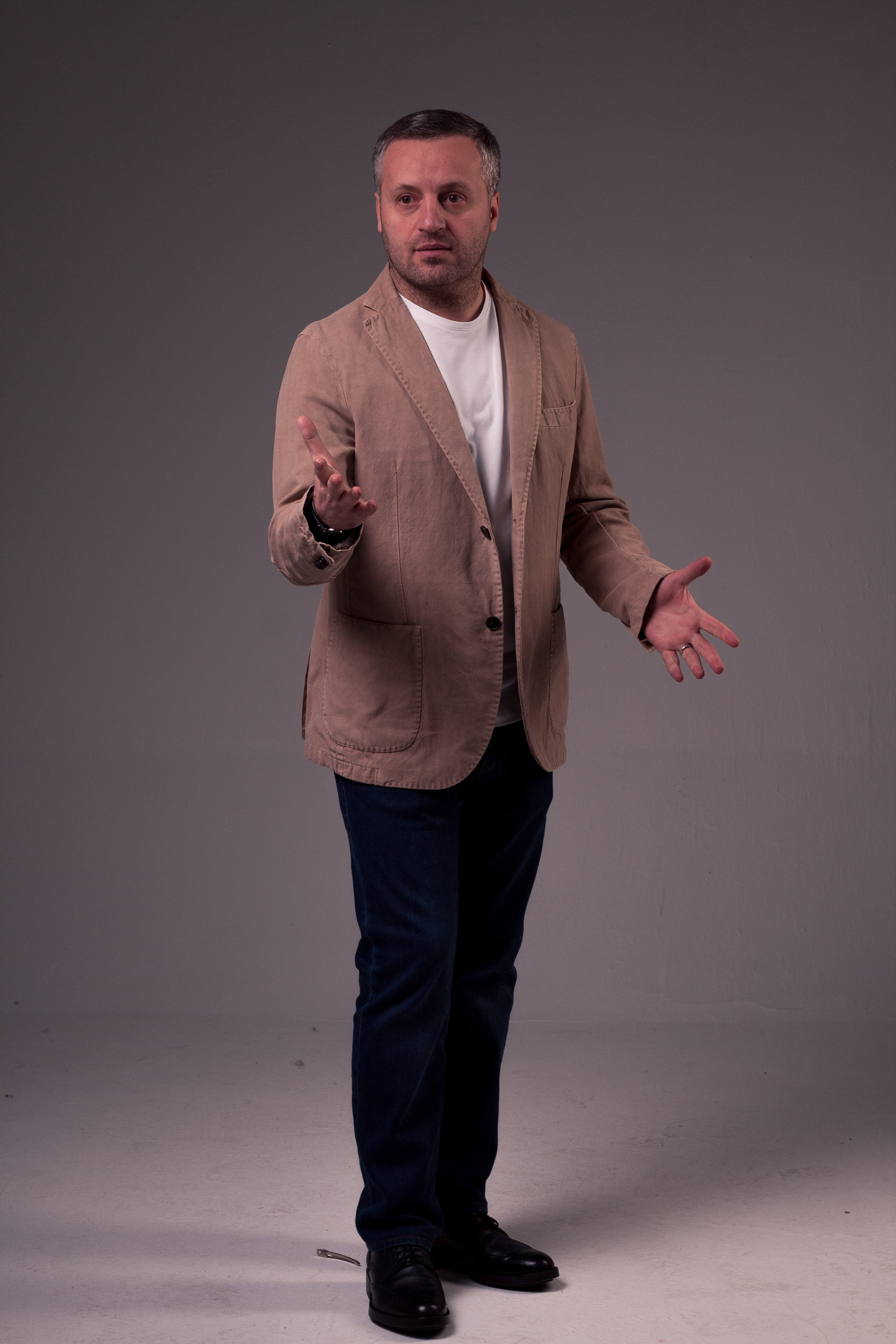 Контентная фотосессия г. Москва стоимость, контентная съемка г. Москва цена, контентный фотограф г. Москва, контент фотограф Ната Кочукова, фото для блога, фото для блога г. Москва, создание образа для контентной фотографии, контент для блога, мужская фотосессия, мужская съемка, мужская фотосессия г. Москва стоимость