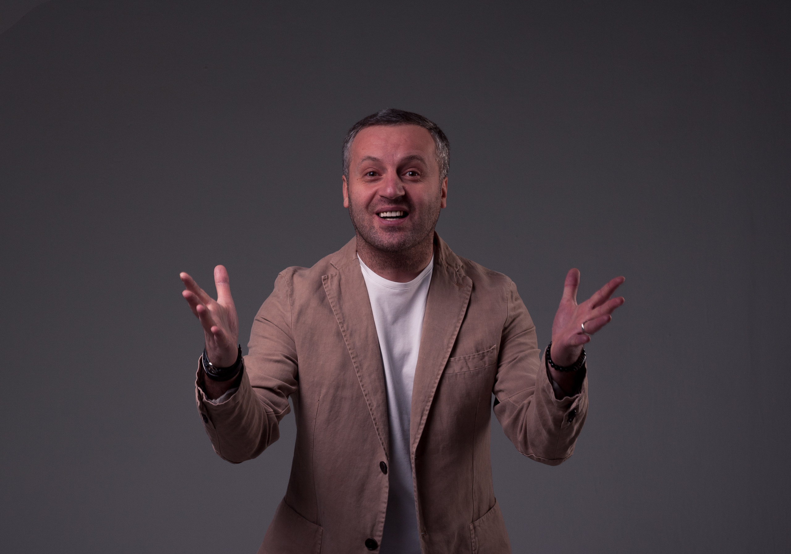 Контентная фотосессия г. Москва стоимость, контентная съемка г. Москва цена, контентный фотограф г. Москва, контент фотограф Ната Кочукова, фото для блога, фото для блога г. Москва, создание образа для контентной фотографии, контент для блога, мужская фотосессия, мужская съемка, мужская фотосессия г. Москва цена