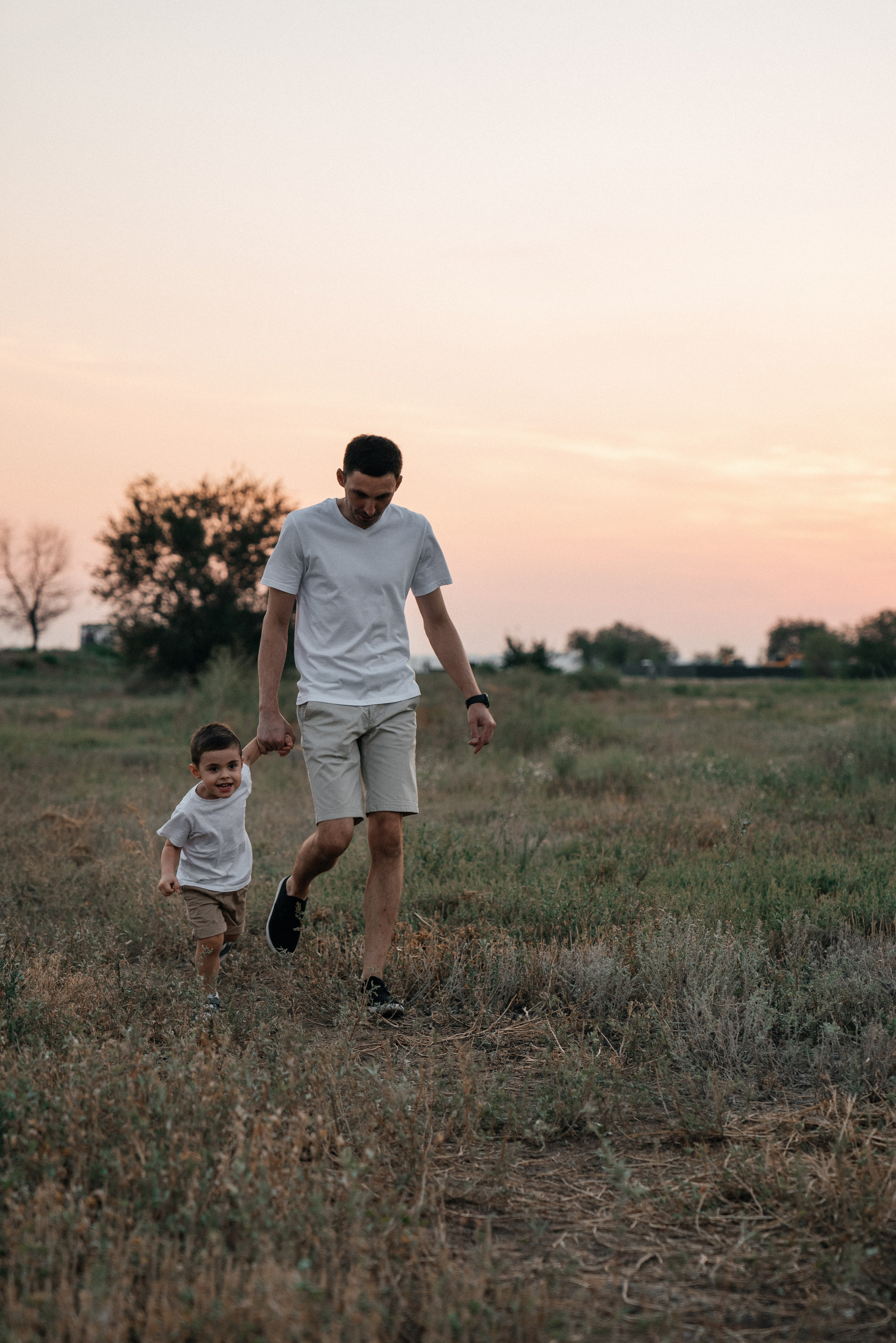 Летняя прогулка. Свадебный и семейный фотограф в Волгограде Юлия Гринева