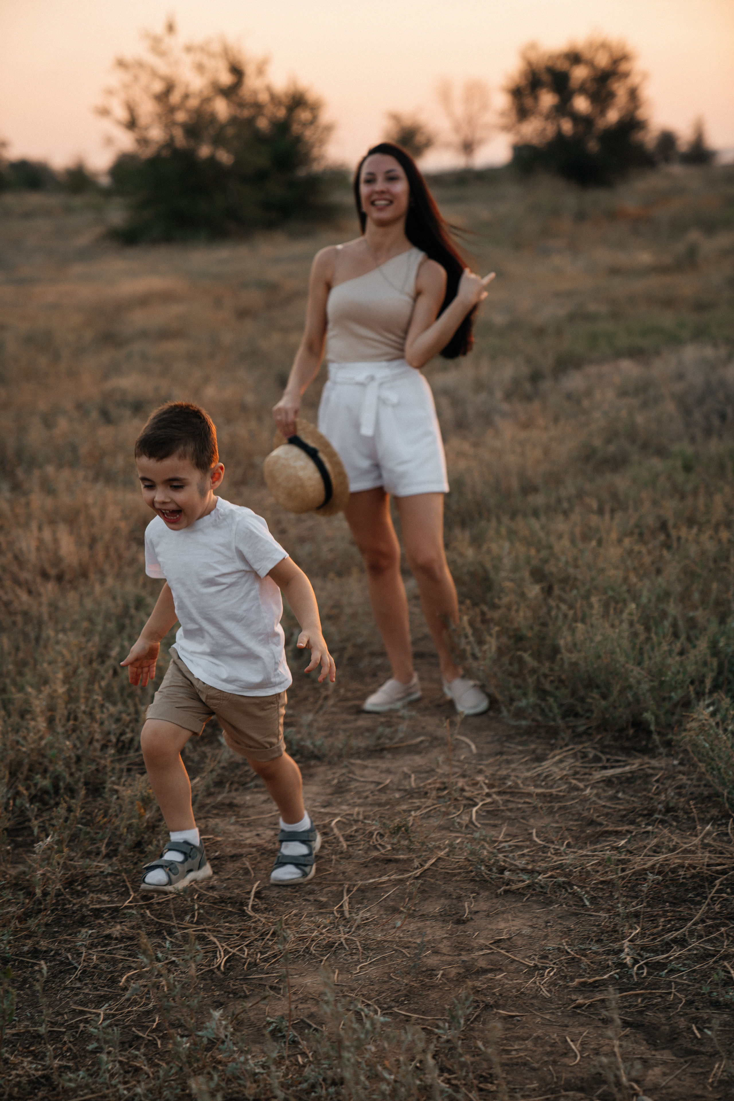Летняя прогулка. Свадебный и семейный фотограф в Волгограде Юлия Гринева