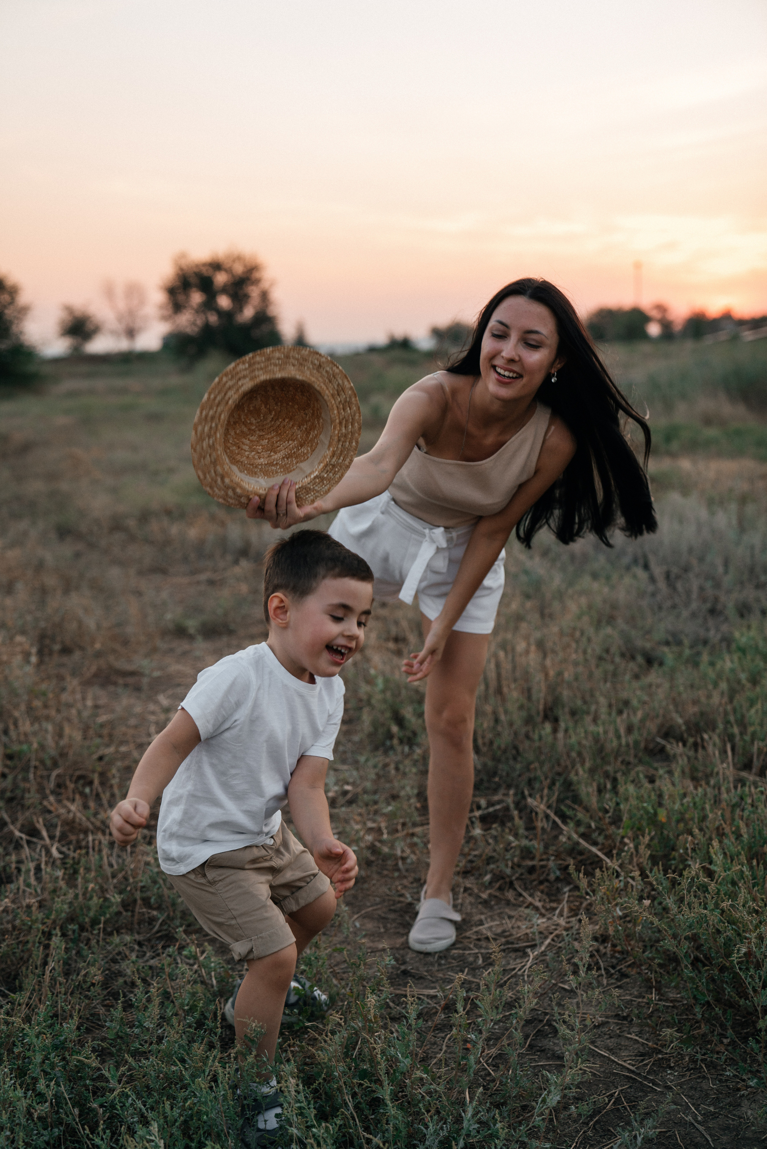 Летняя прогулка. Свадебный и семейный фотограф в Волгограде Юлия Гринева